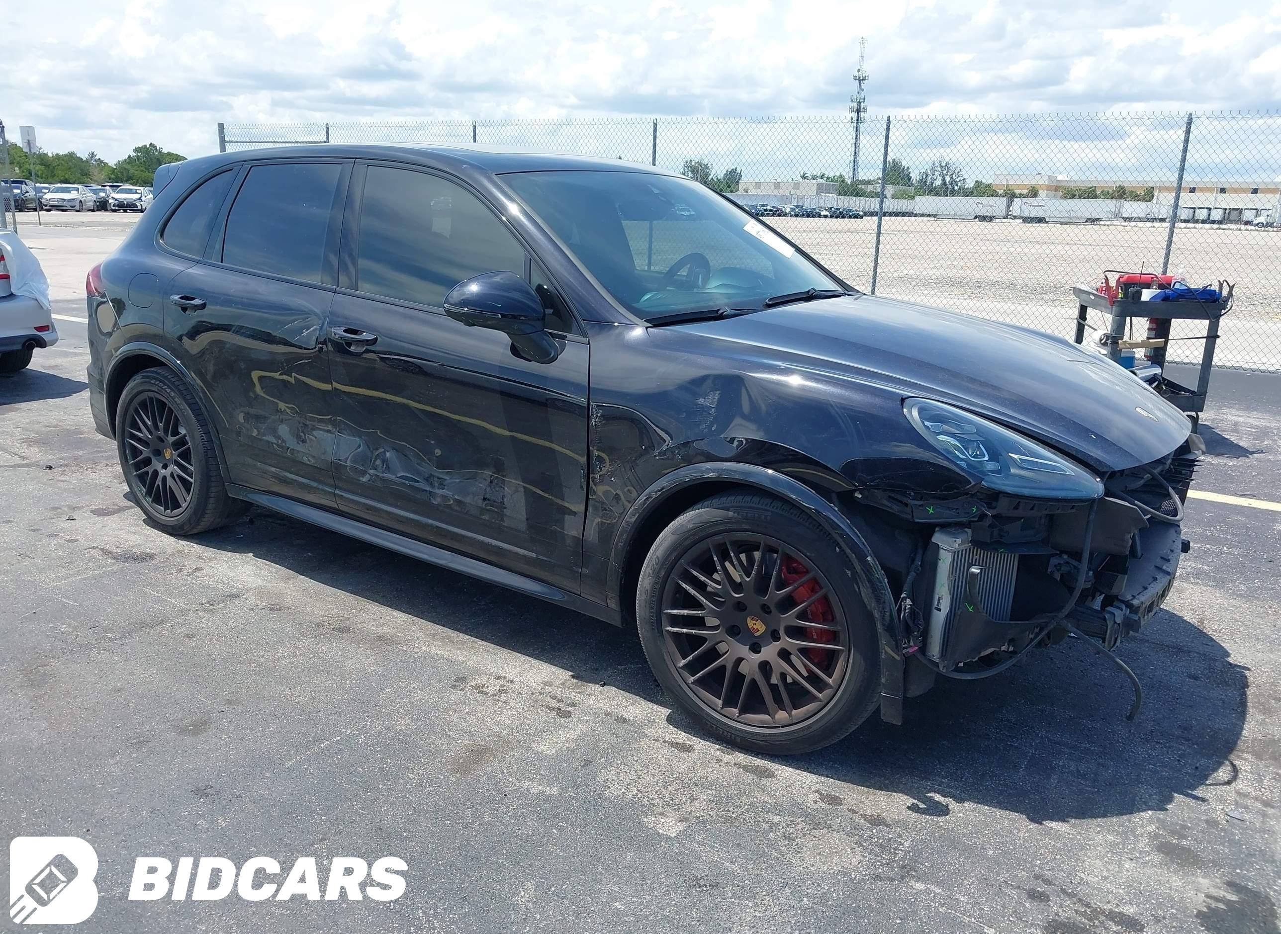 2016 Porsche Cayenne, Gts