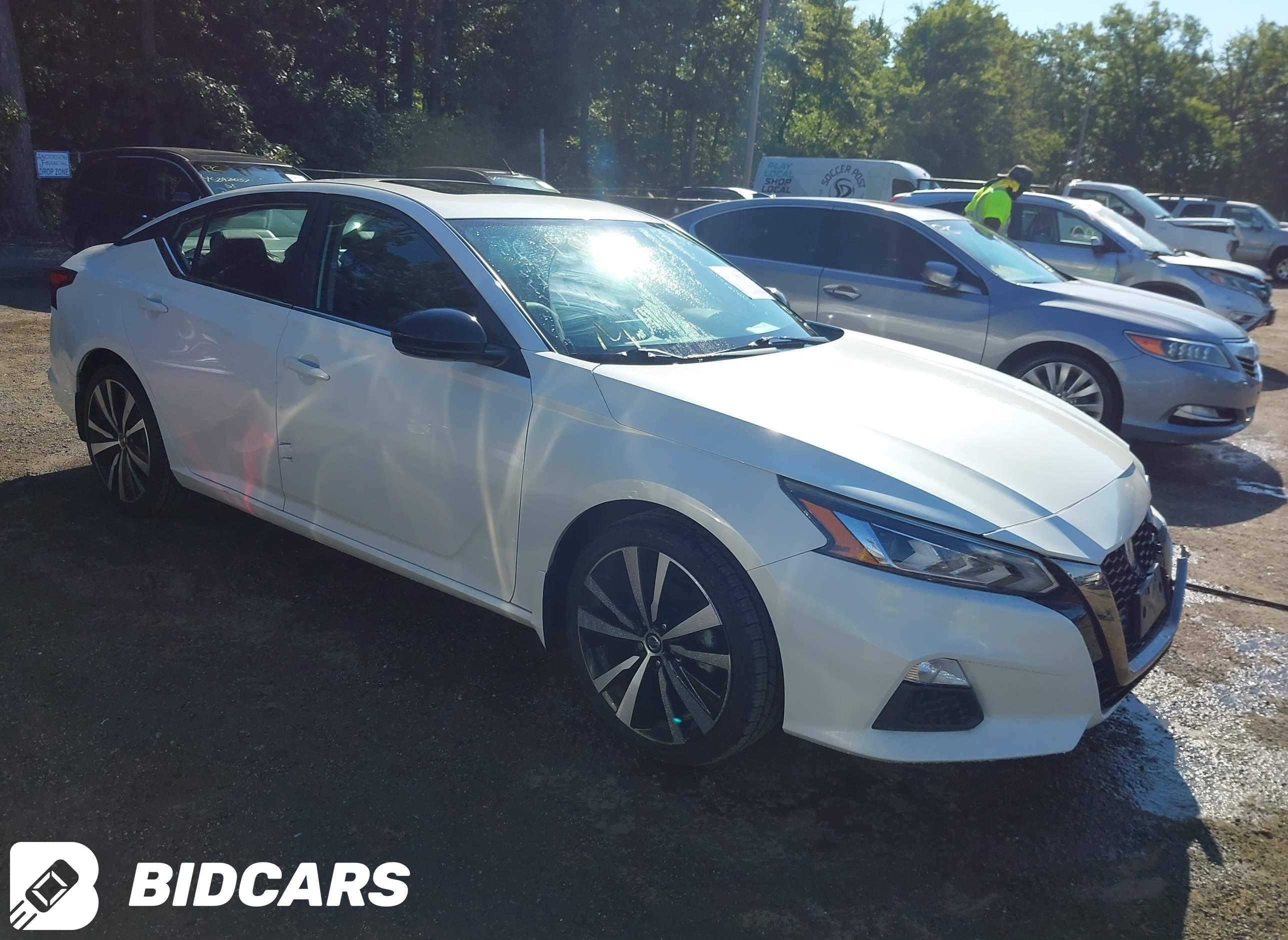 2019 Nissan Altima, 2.5 SR