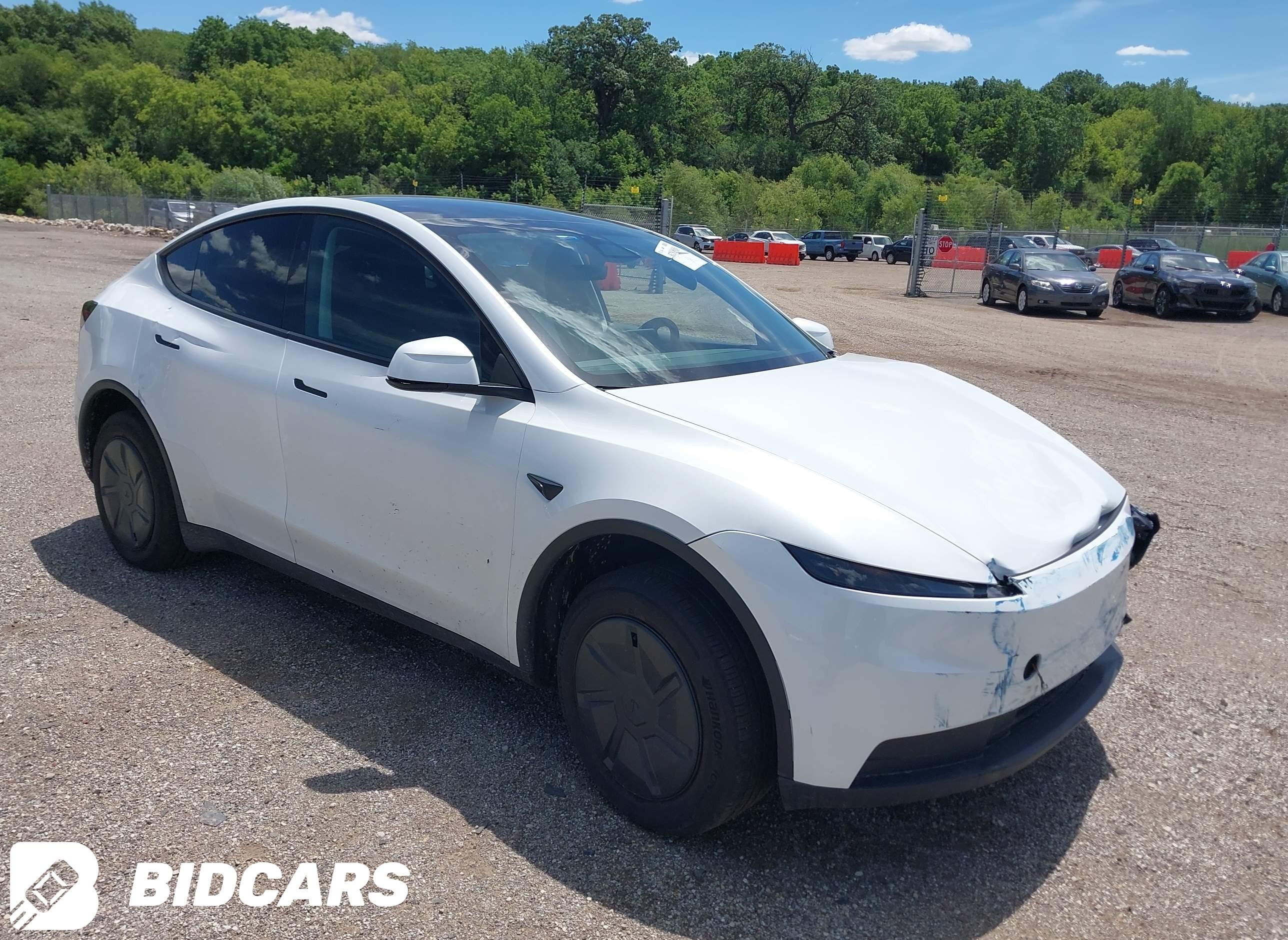 2026 Tesla Model Y, All-Wheel...