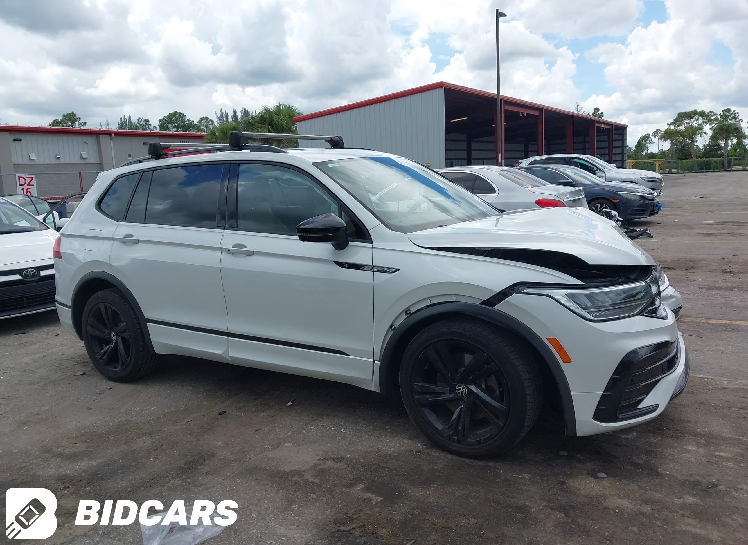 2023 Volkswagen Tiguan, 2.0T...