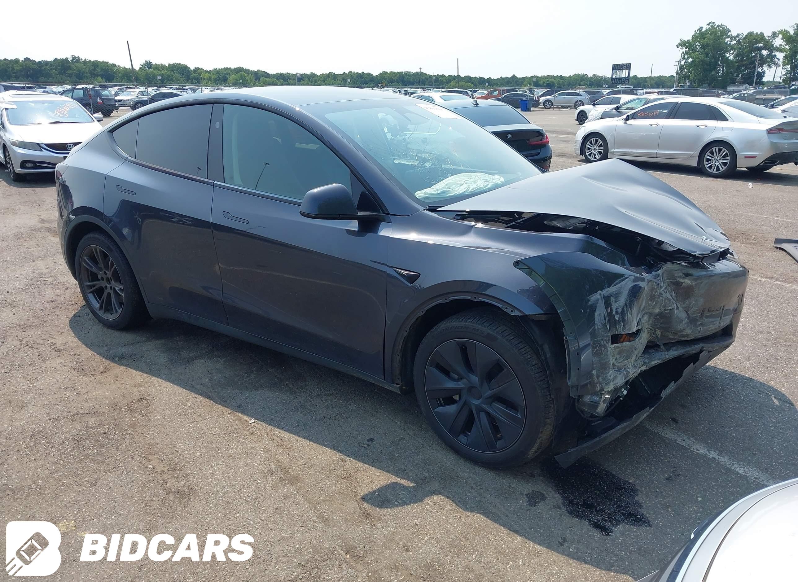 2024 Tesla Model Y, Long Rang...