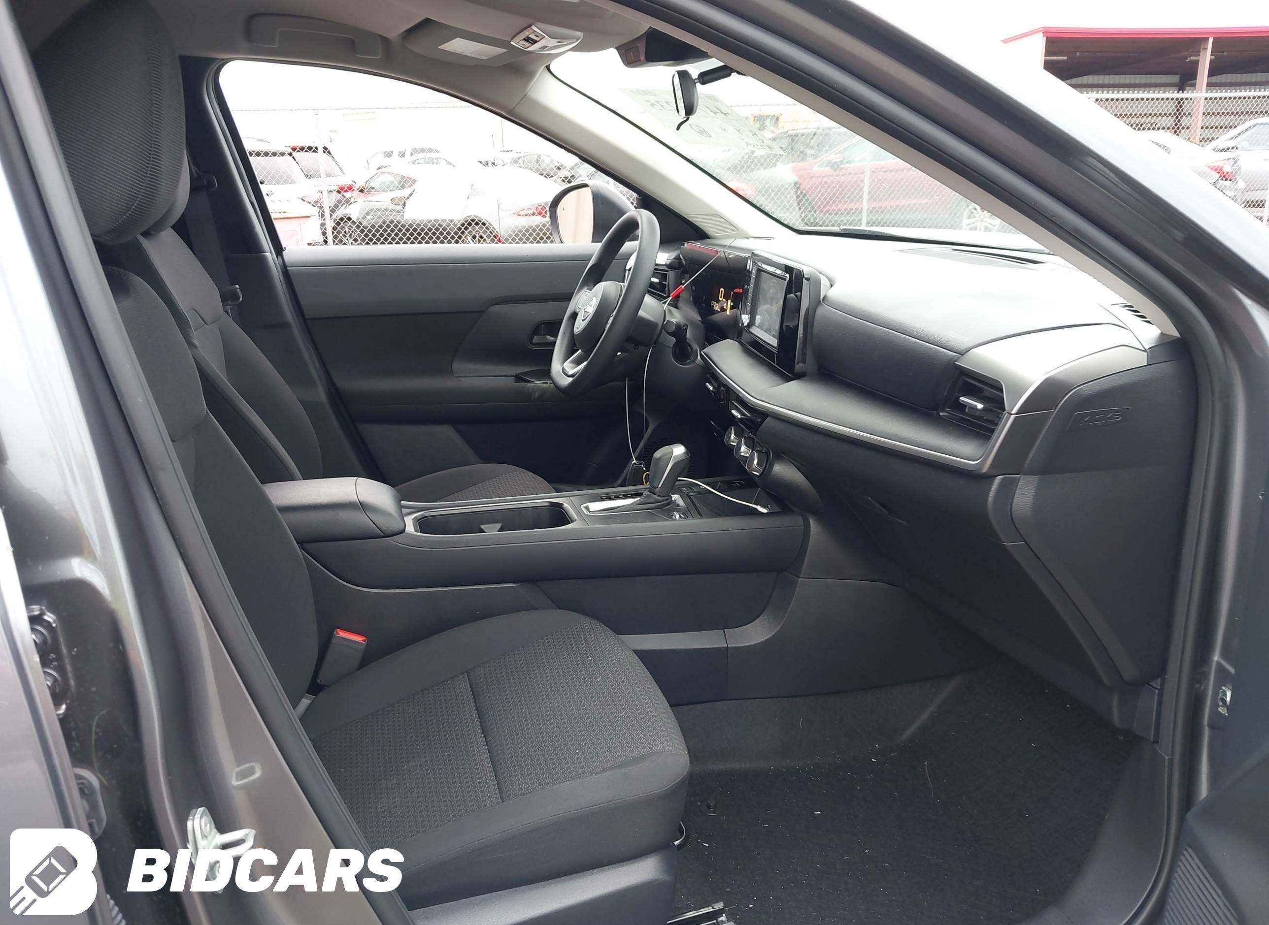 2025 Nissan Kicks, S Fwd