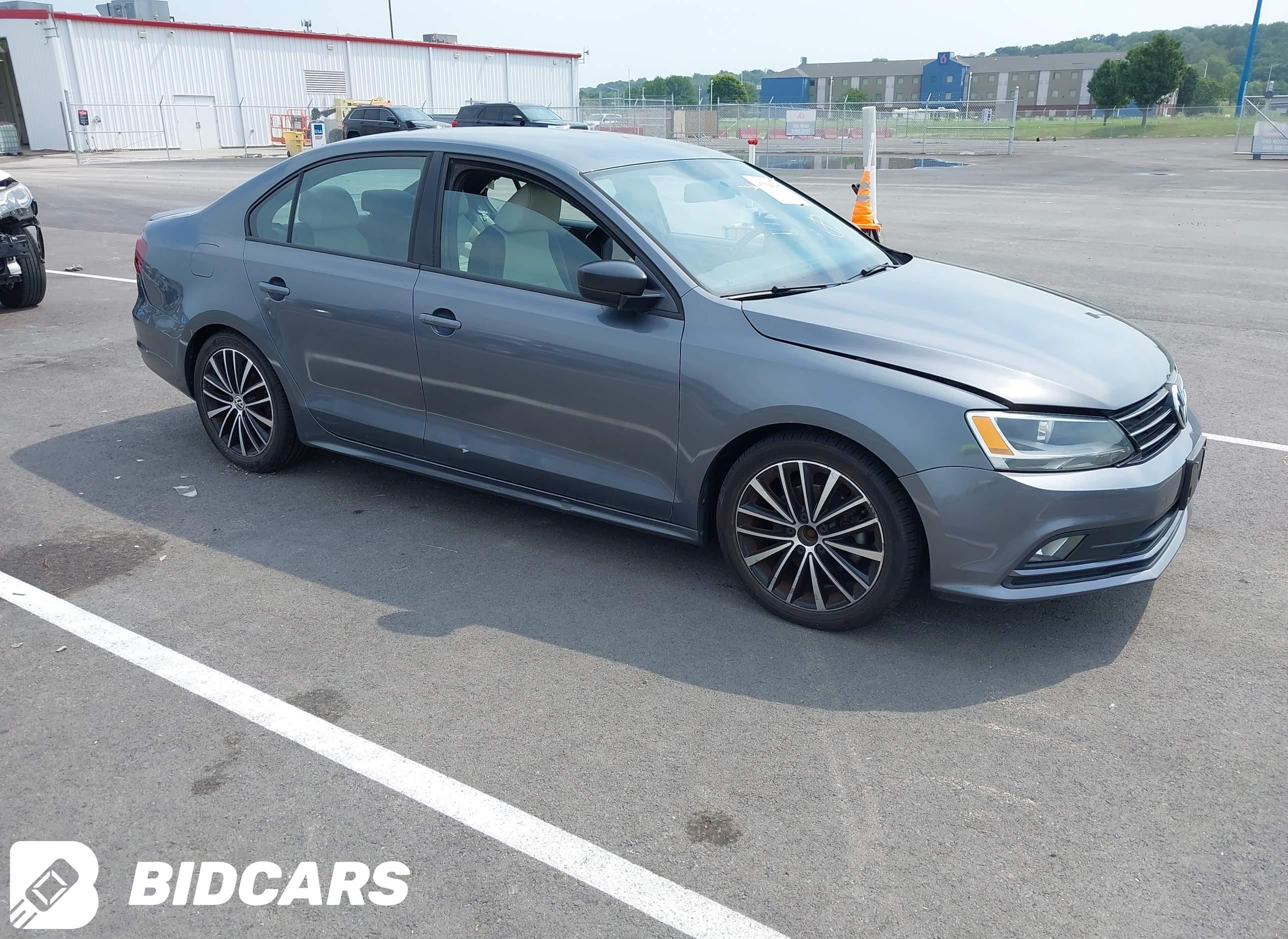 2016 Volkswagen Jetta, 1.8T S...
