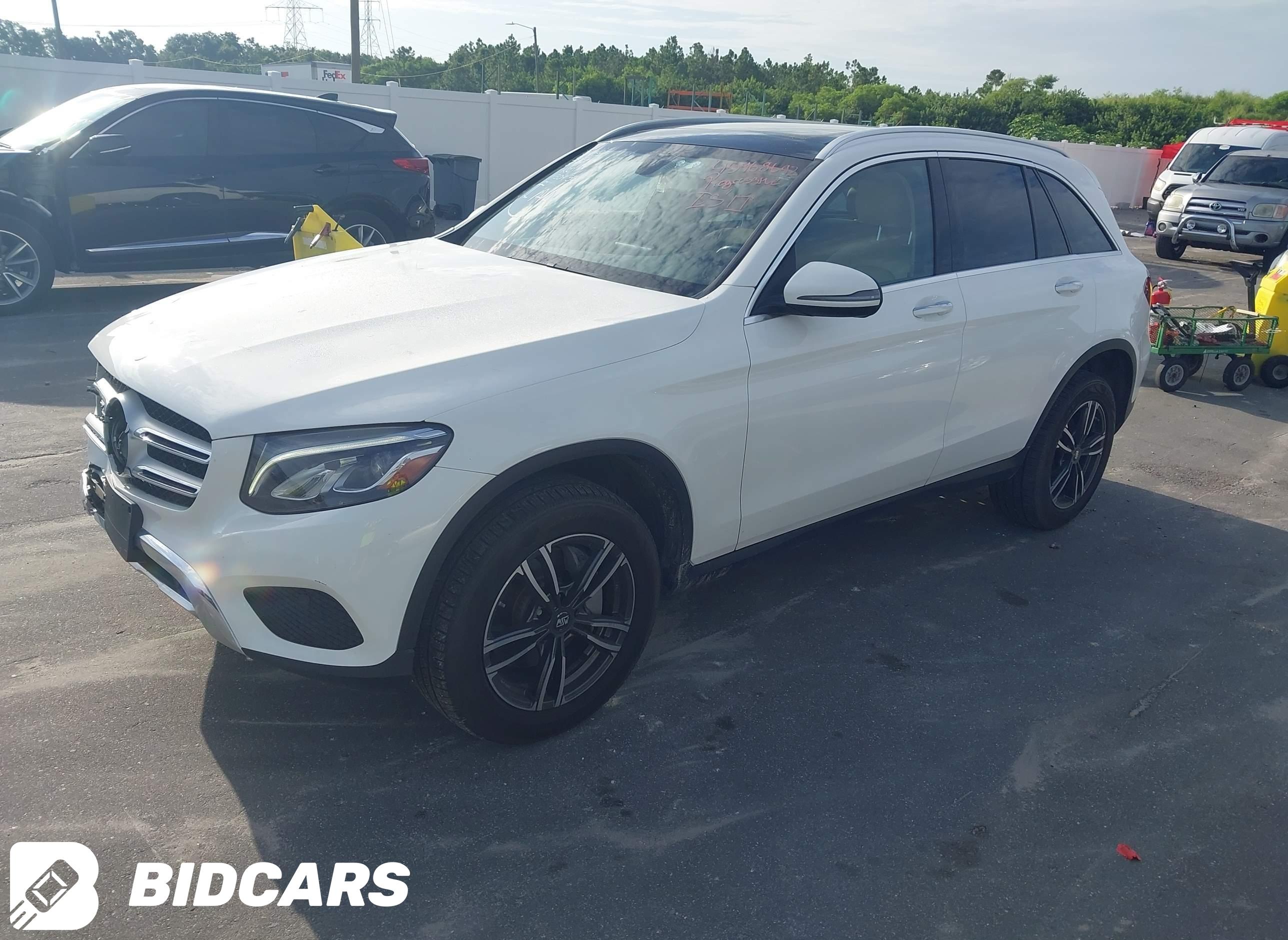2019 Mercedes-Benz GLC 300, 4...