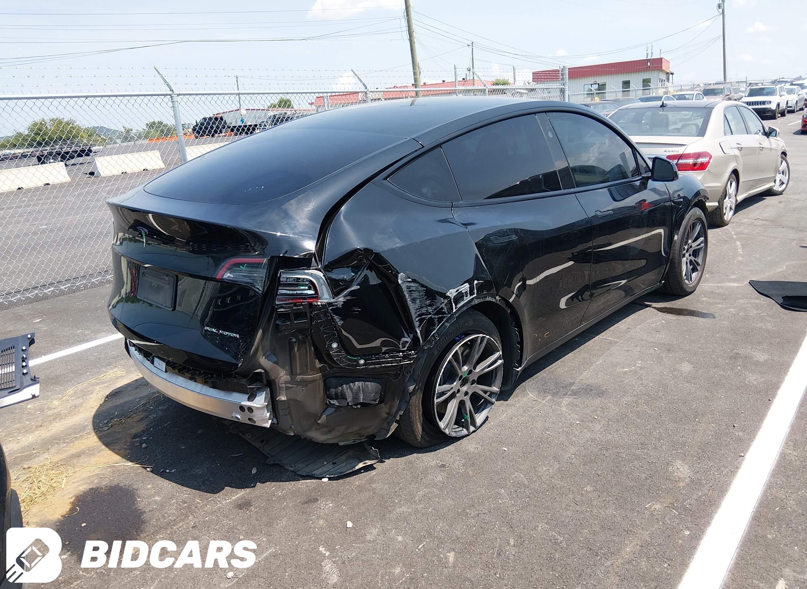 2025 Tesla Model Y, Long Rang...