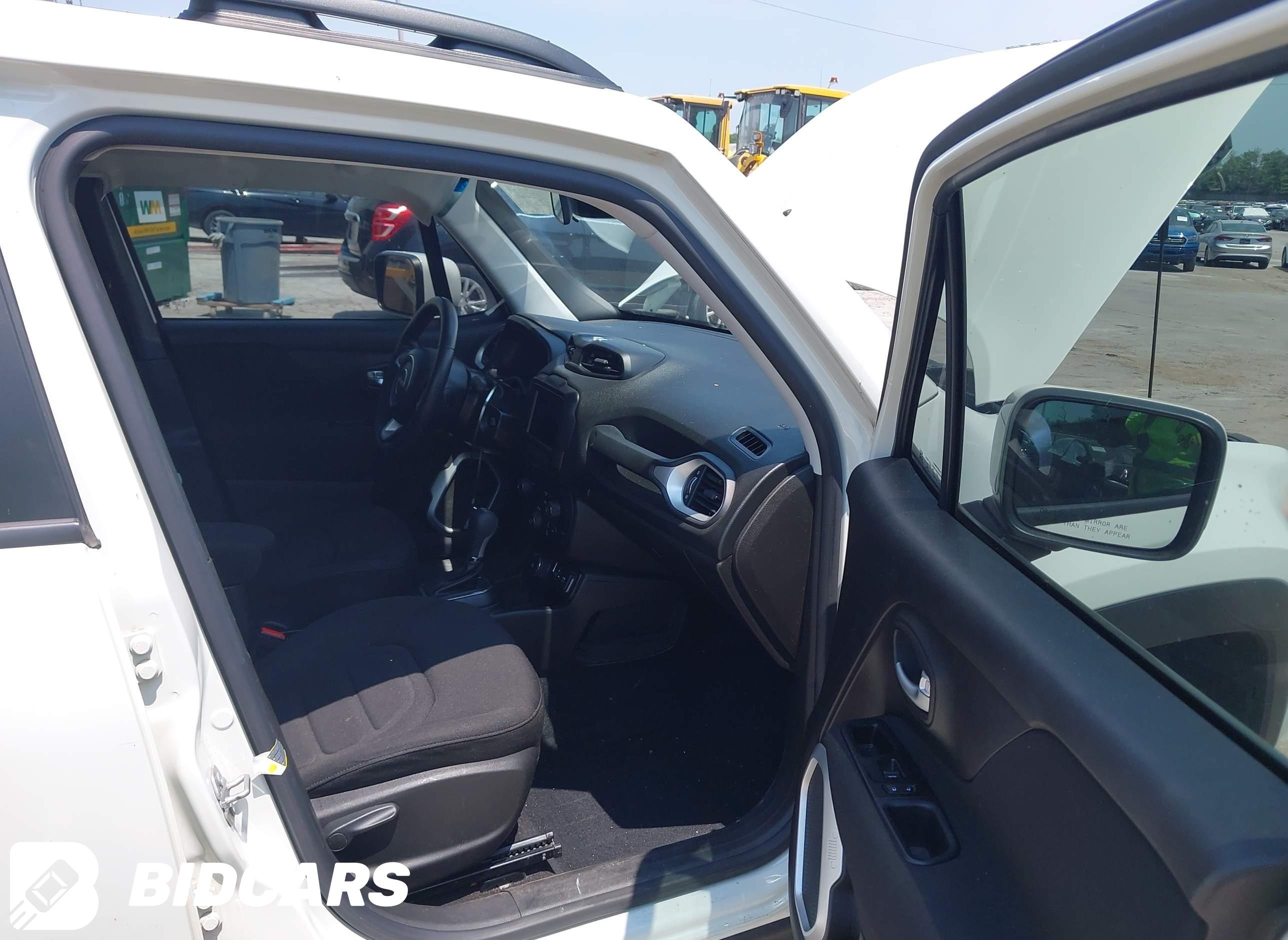 2021 Jeep Renegade, Latitude 4X4