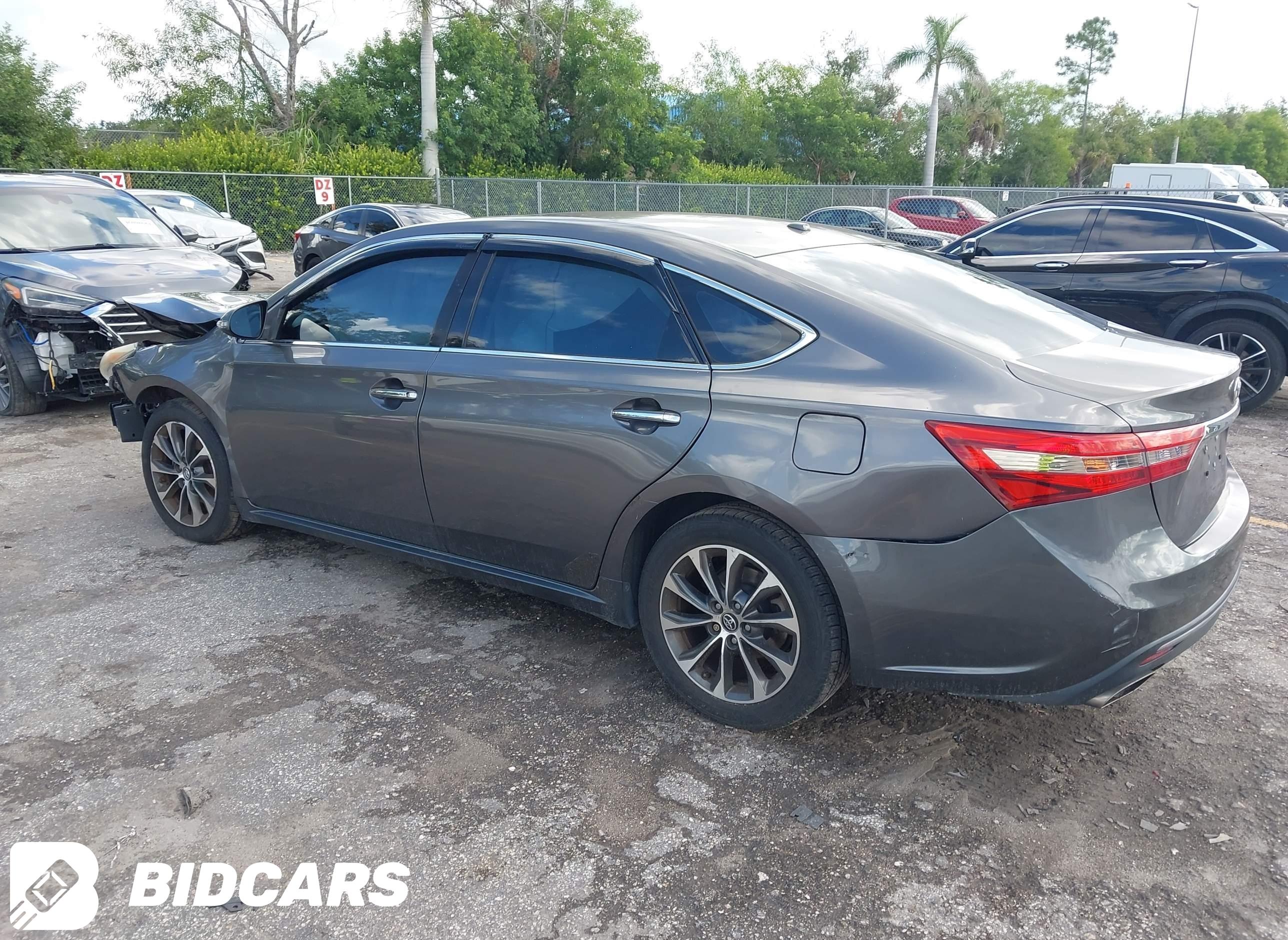 2016 Toyota Avalon, Xle Premium