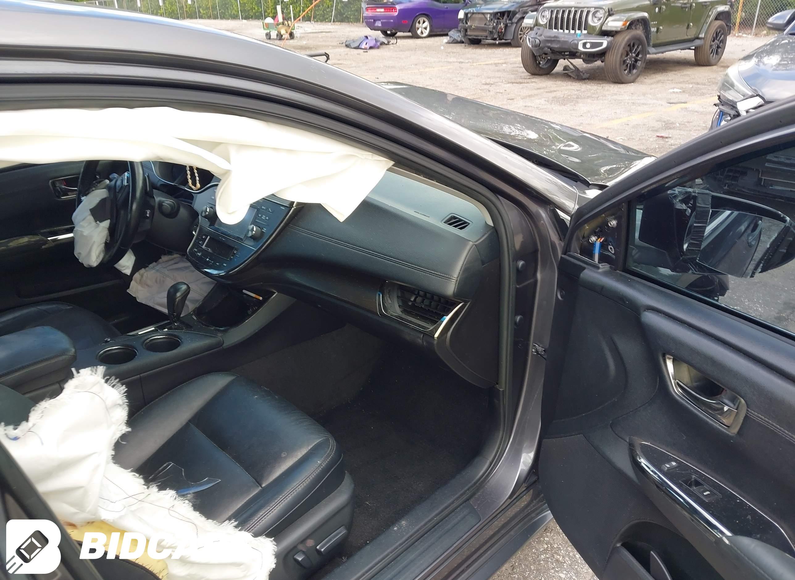 2016 Toyota Avalon, Xle Premium
