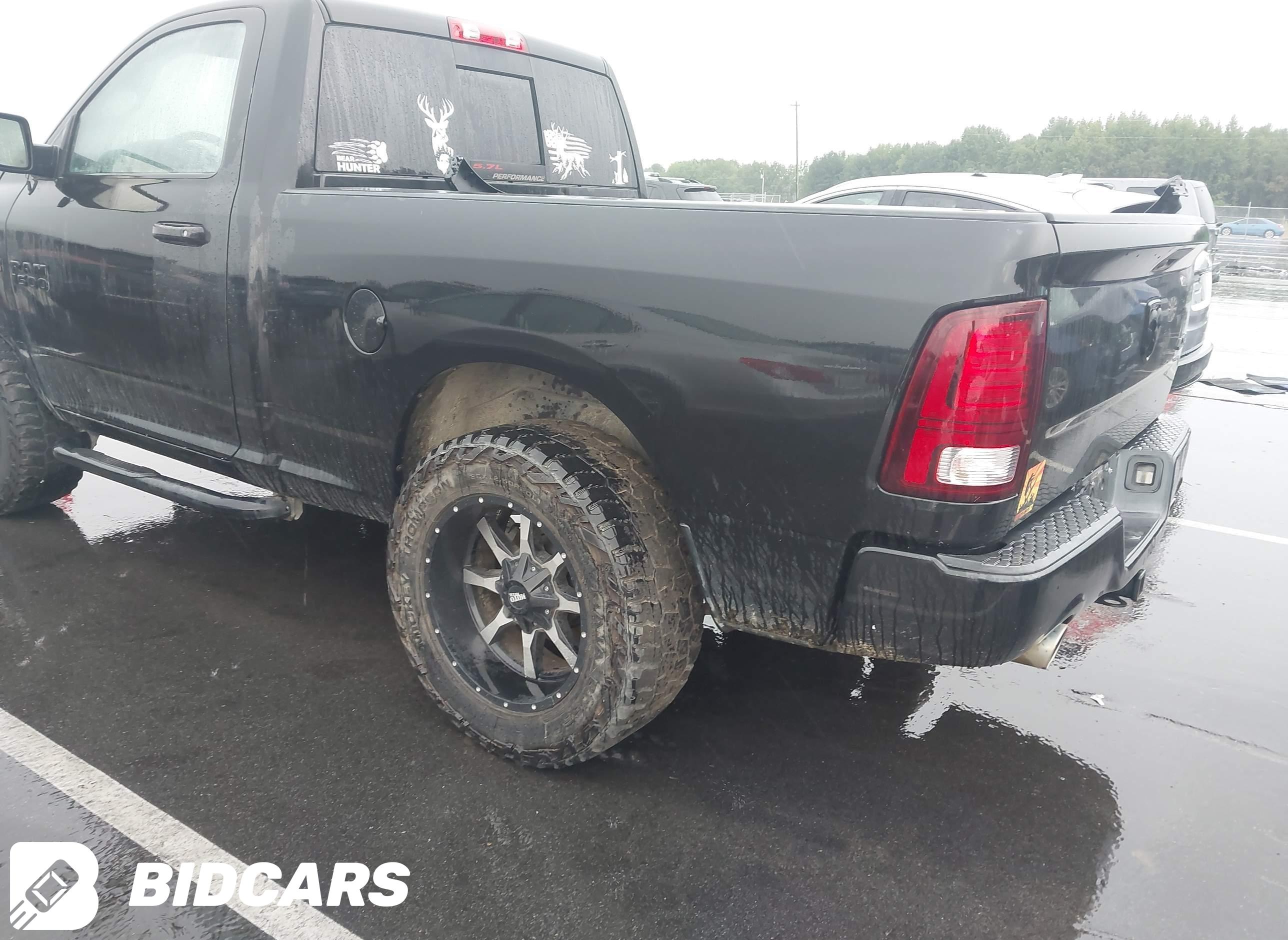 2016 RAM 1500, Sport
