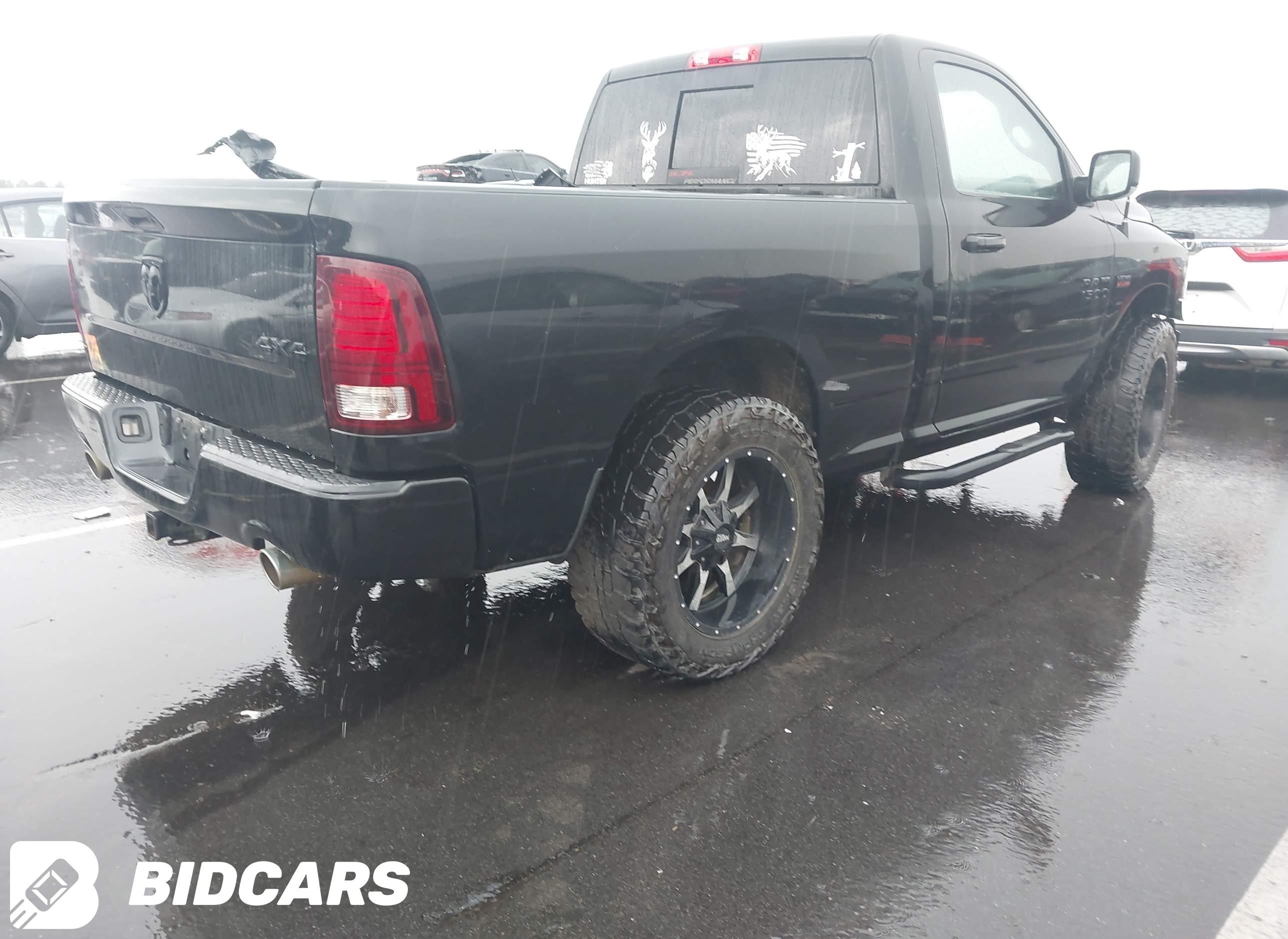 2016 RAM 1500, Sport