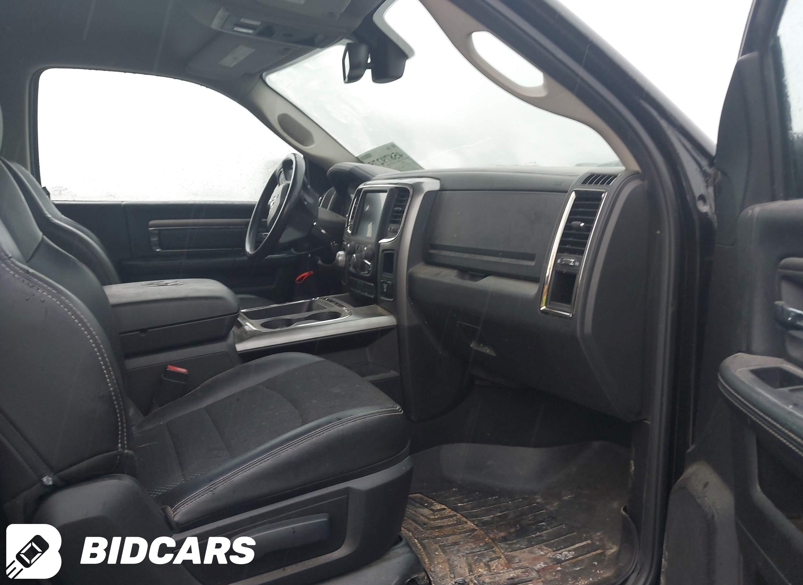 2016 RAM 1500, Sport