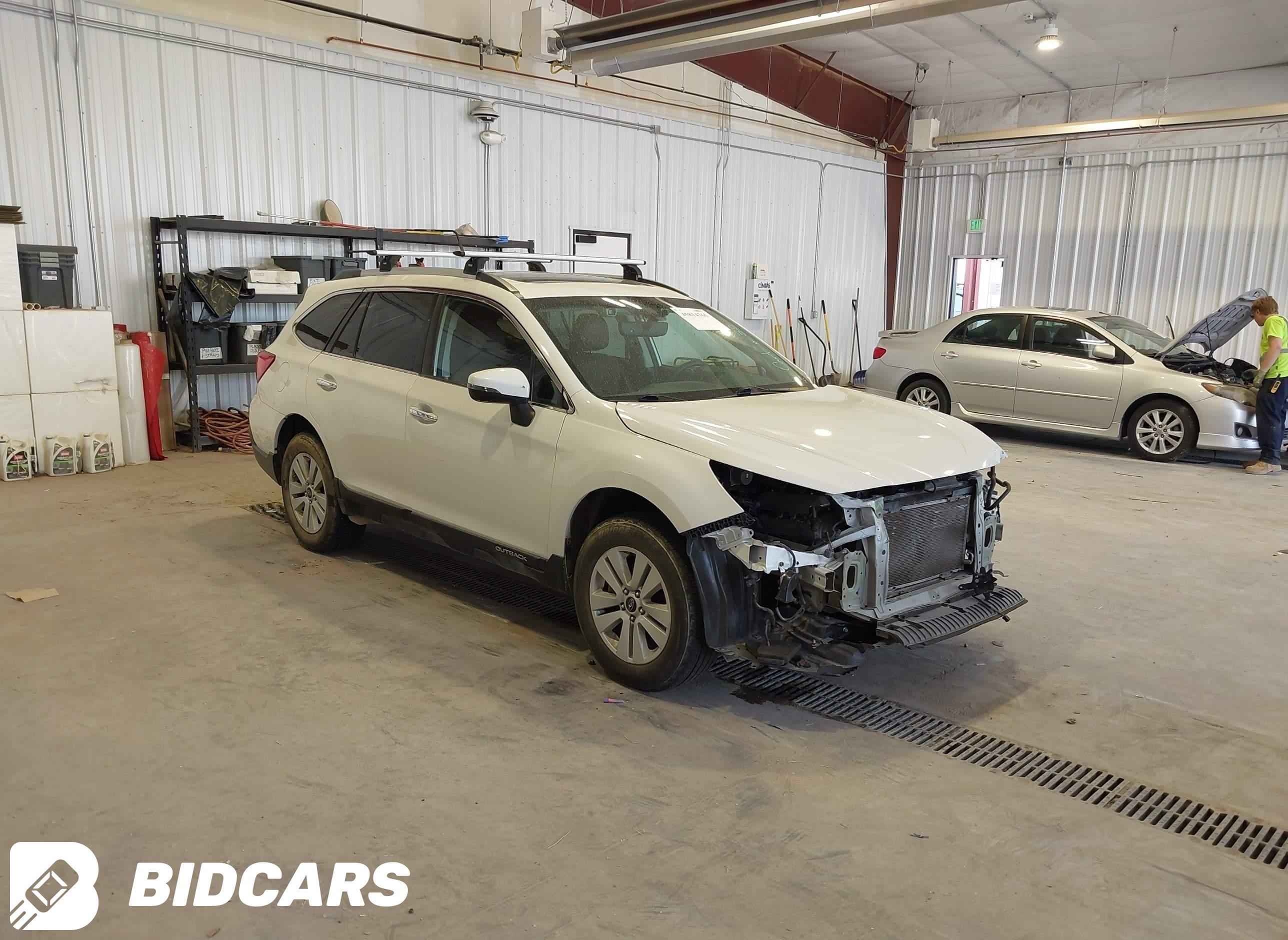 2019 Subaru Outback, 3.6R Tou...