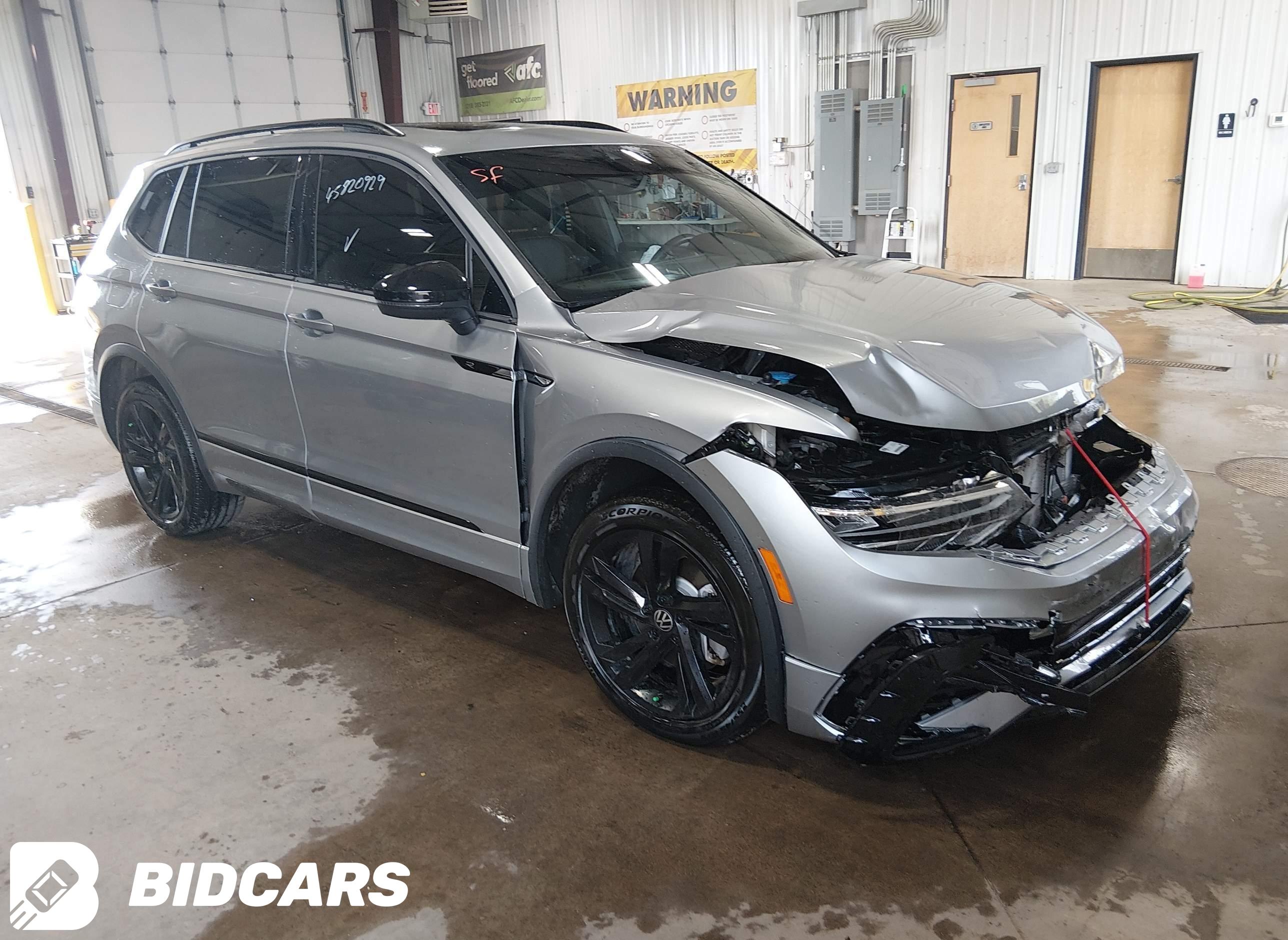 2024 Volkswagen Tiguan, 2.0T...
