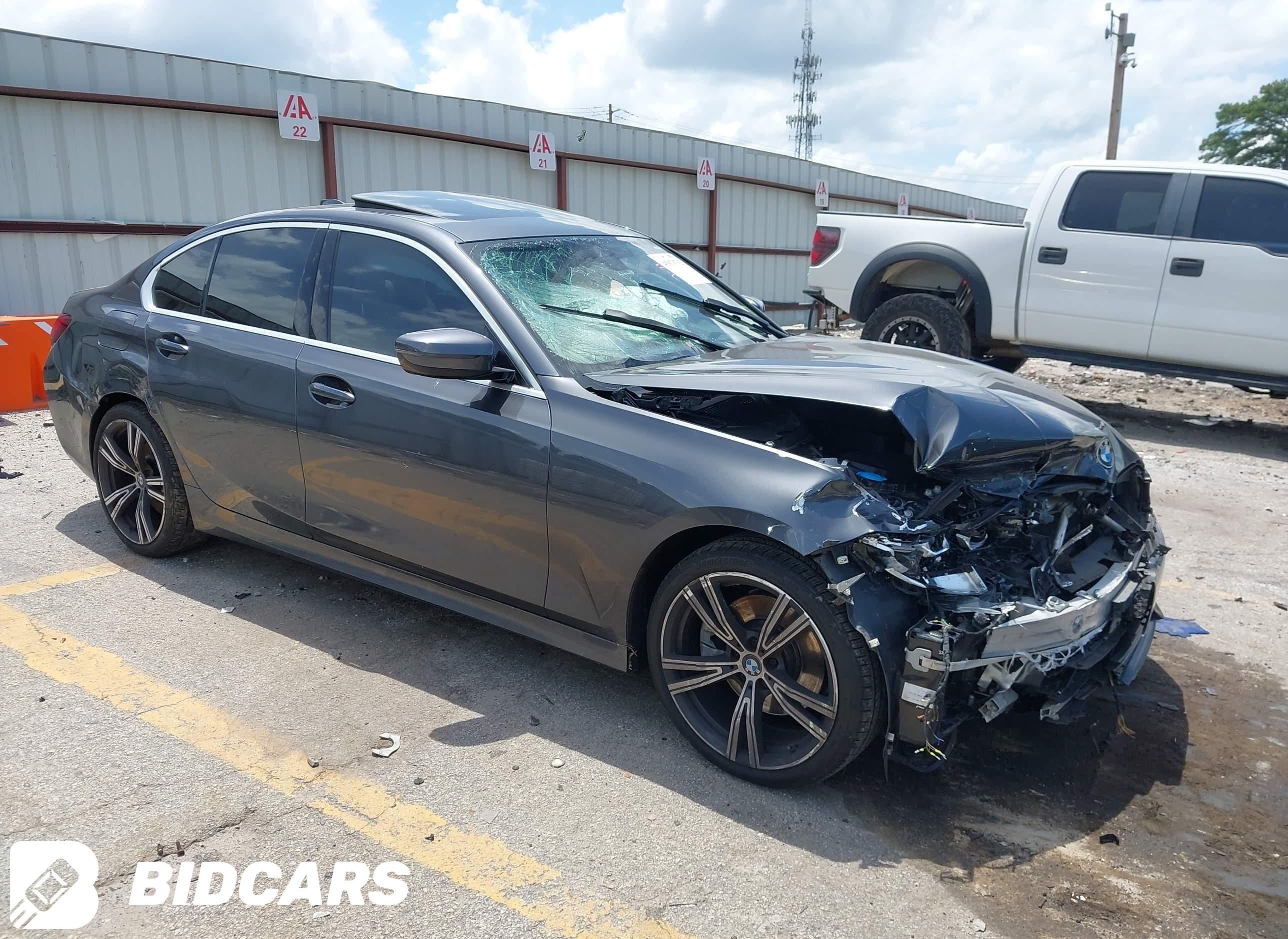 2022 BMW 3 Series, 330I