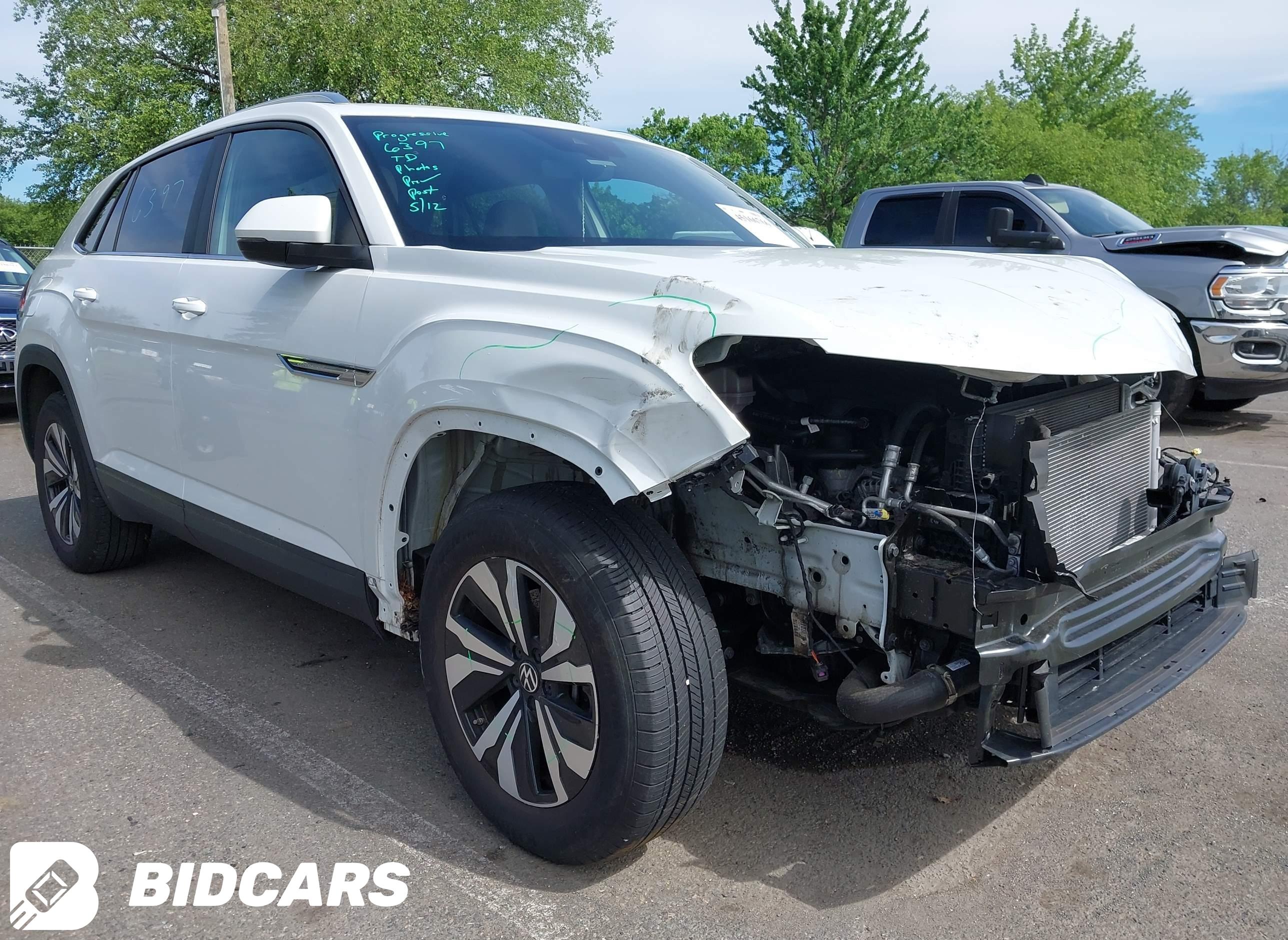 2024 Volkswagen Atlas, Cross...
