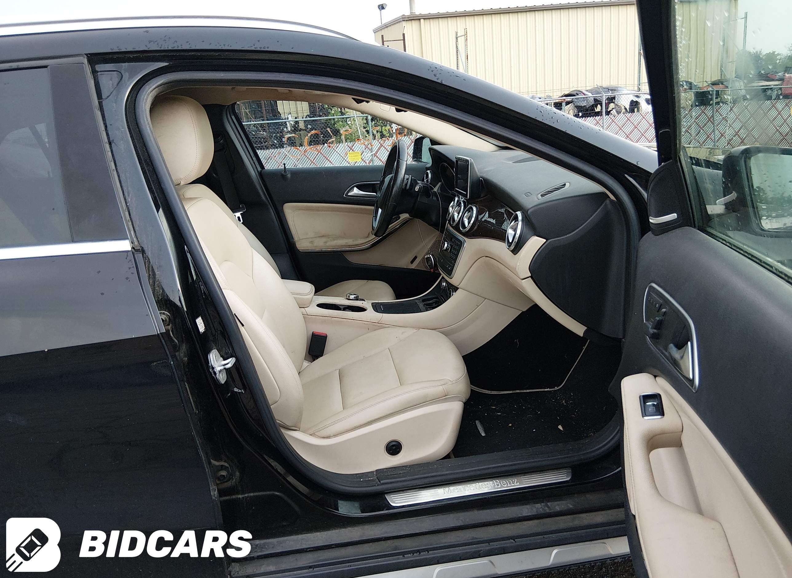 2015 Mercedes-Benz GLA 250, 4...