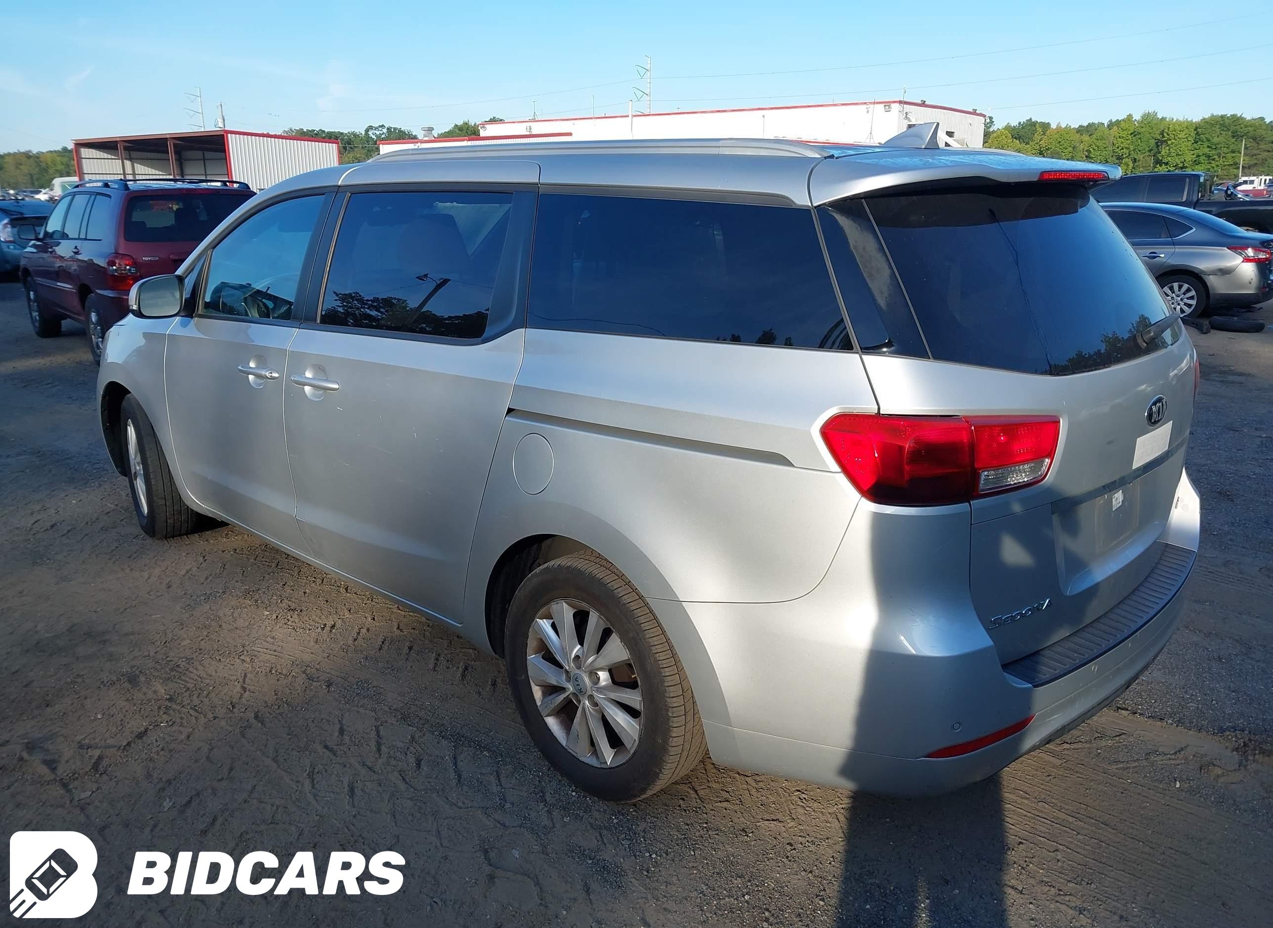 2016 KIA Sedona, LX