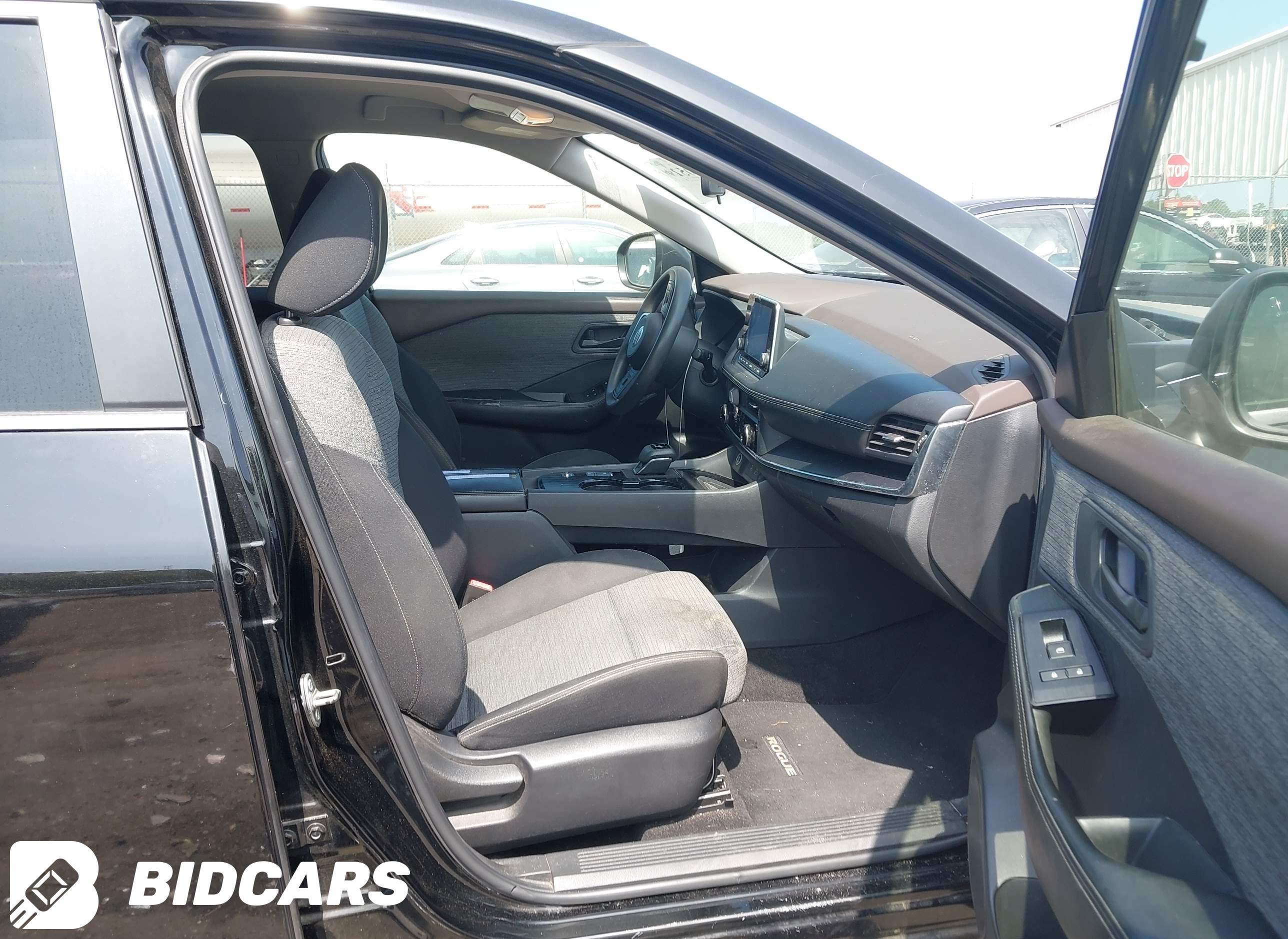 2021 Nissan Rogue, S Fwd