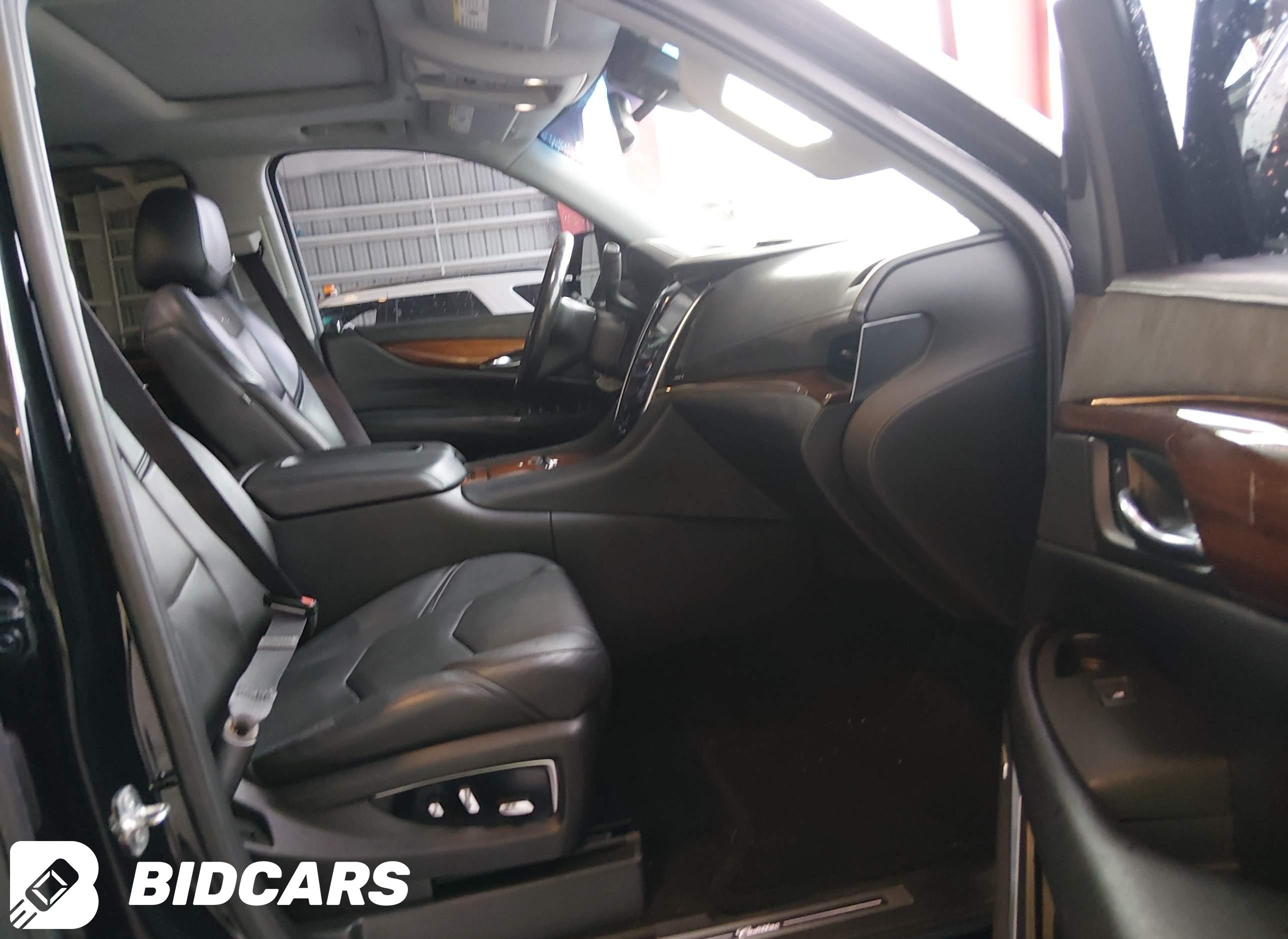 2016 Cadillac Escalade, Esv L...