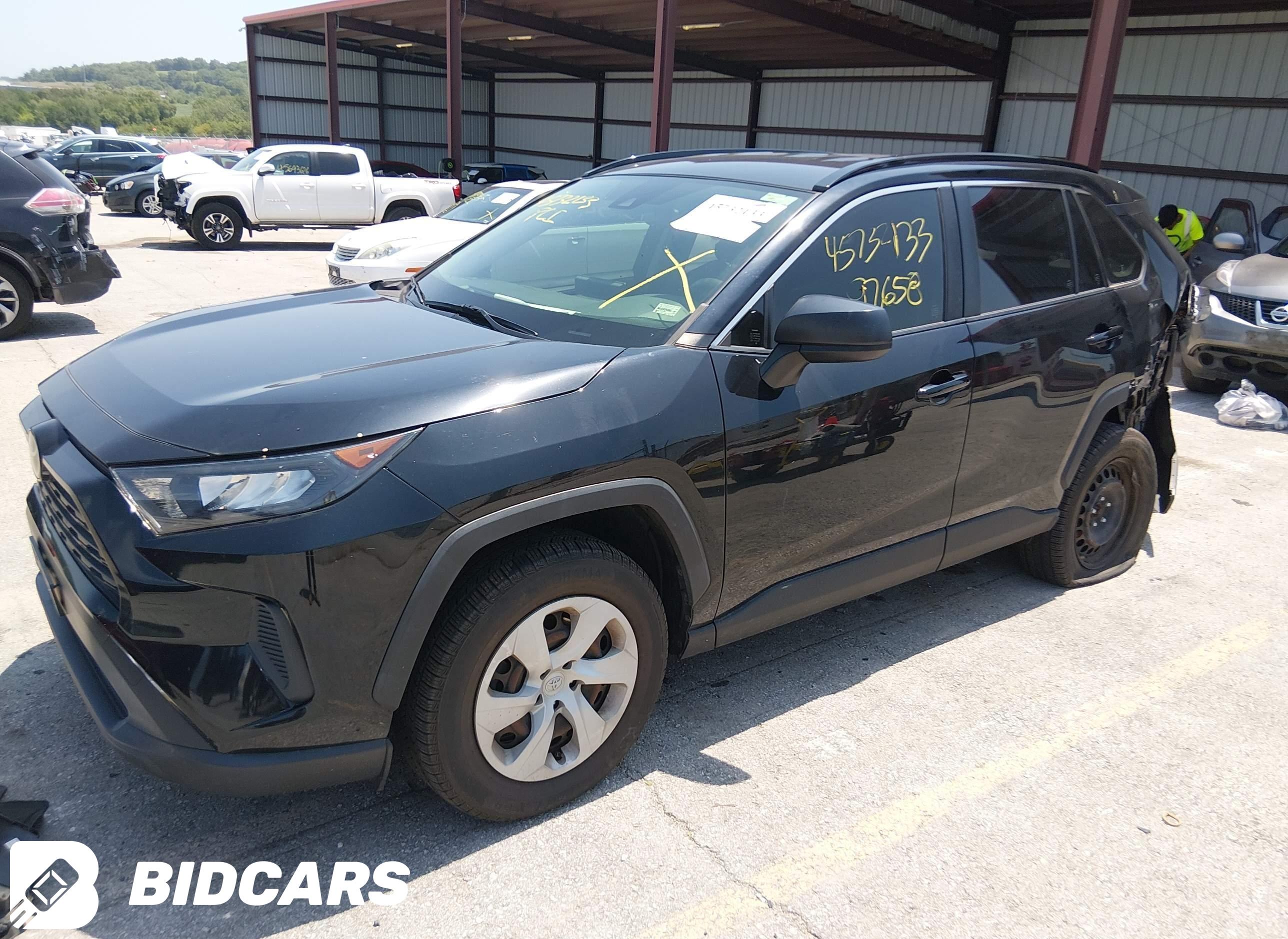 2021 Toyota RAV4, LE