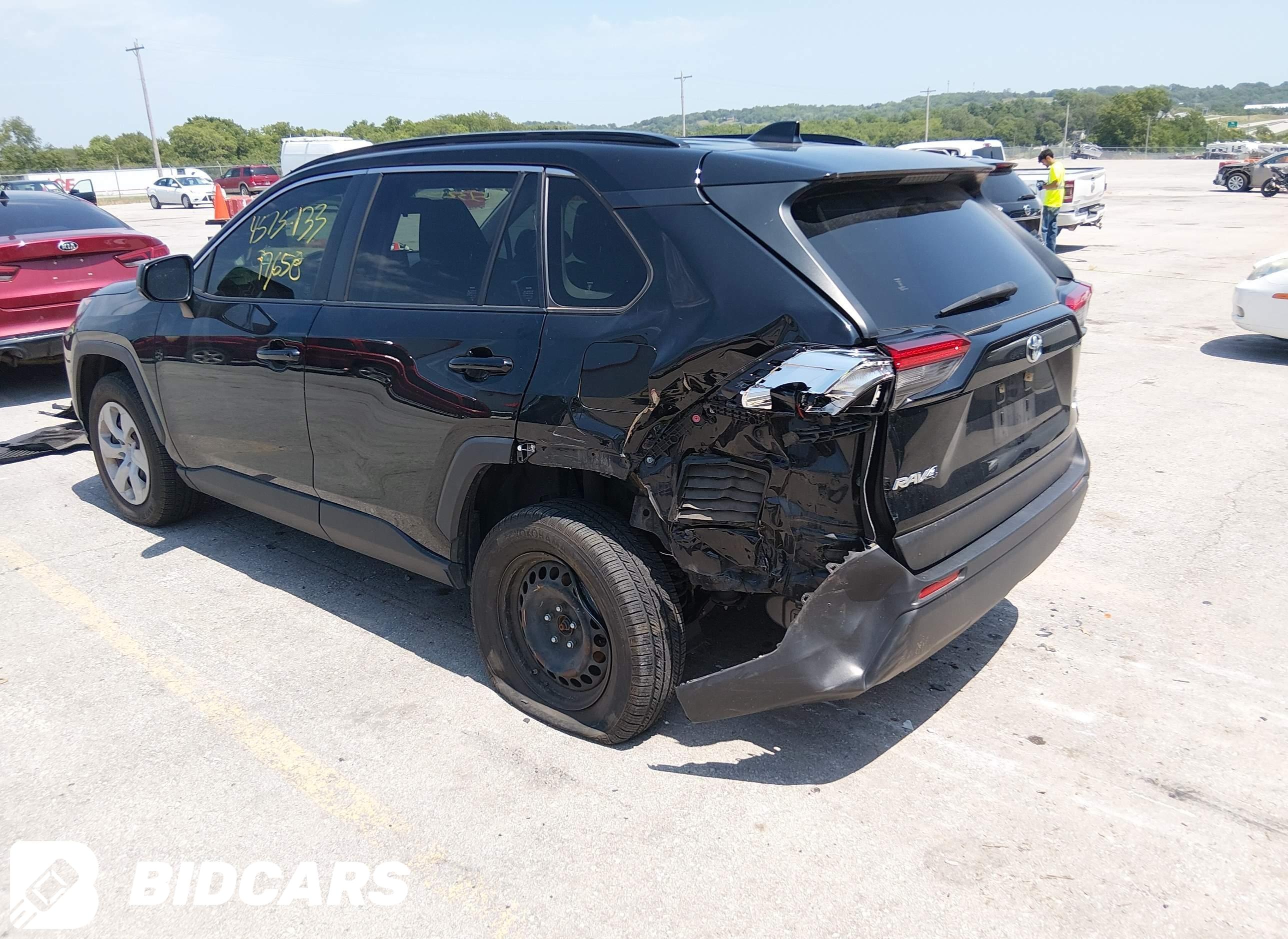 2021 Toyota RAV4, LE