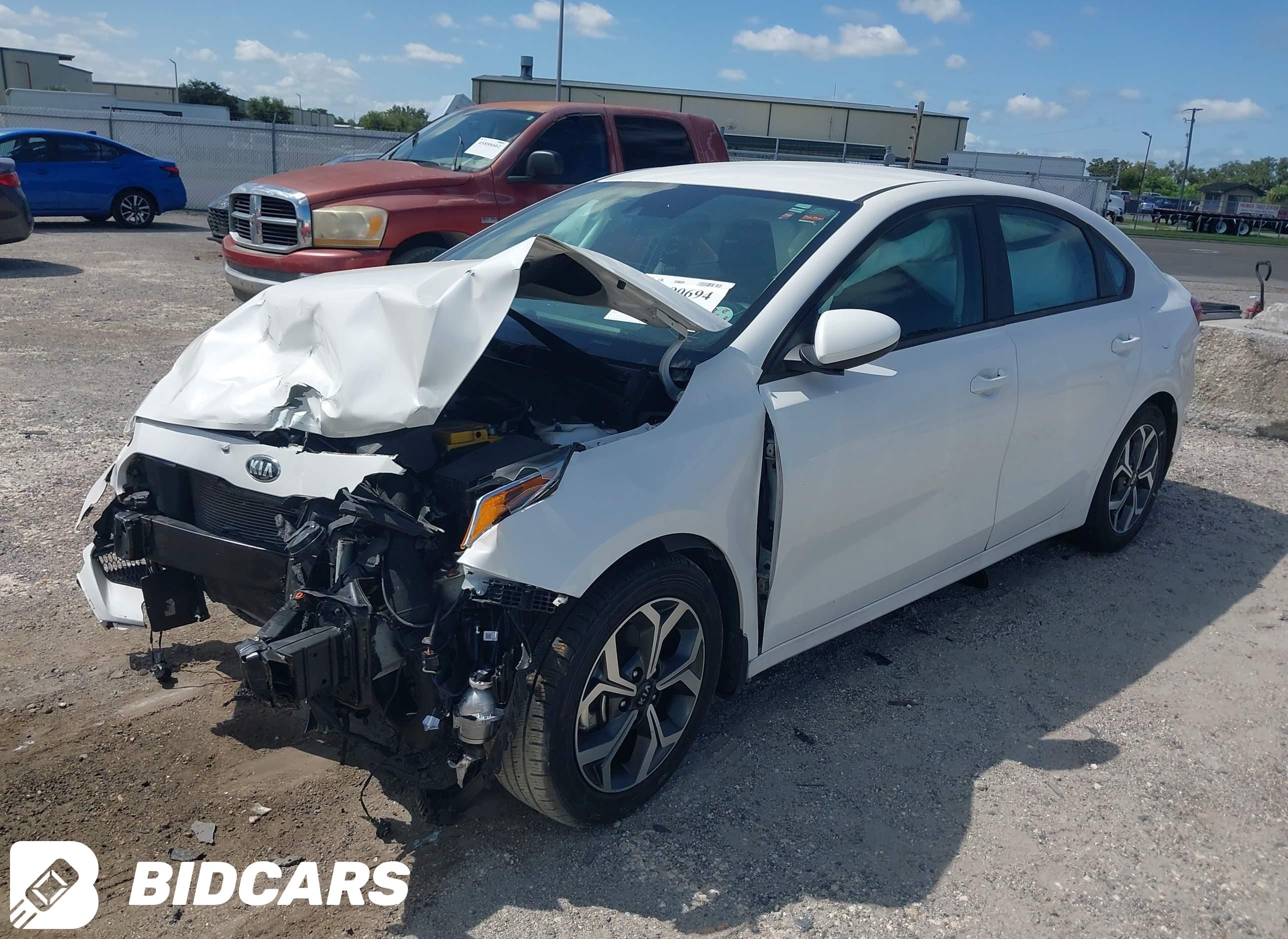 2021 KIA Forte, Lxs