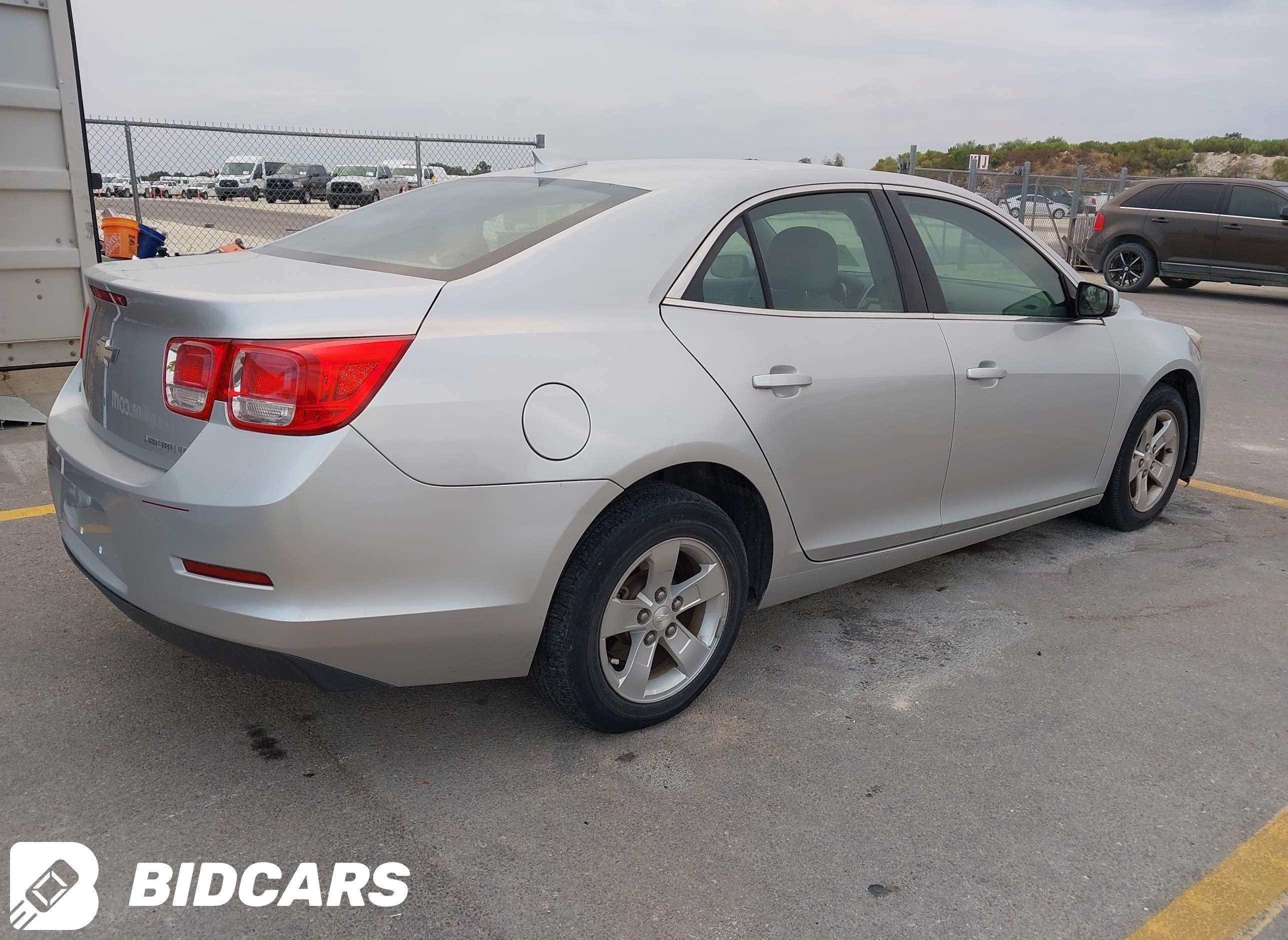 2016 Chevrolet Malibu, Limite...