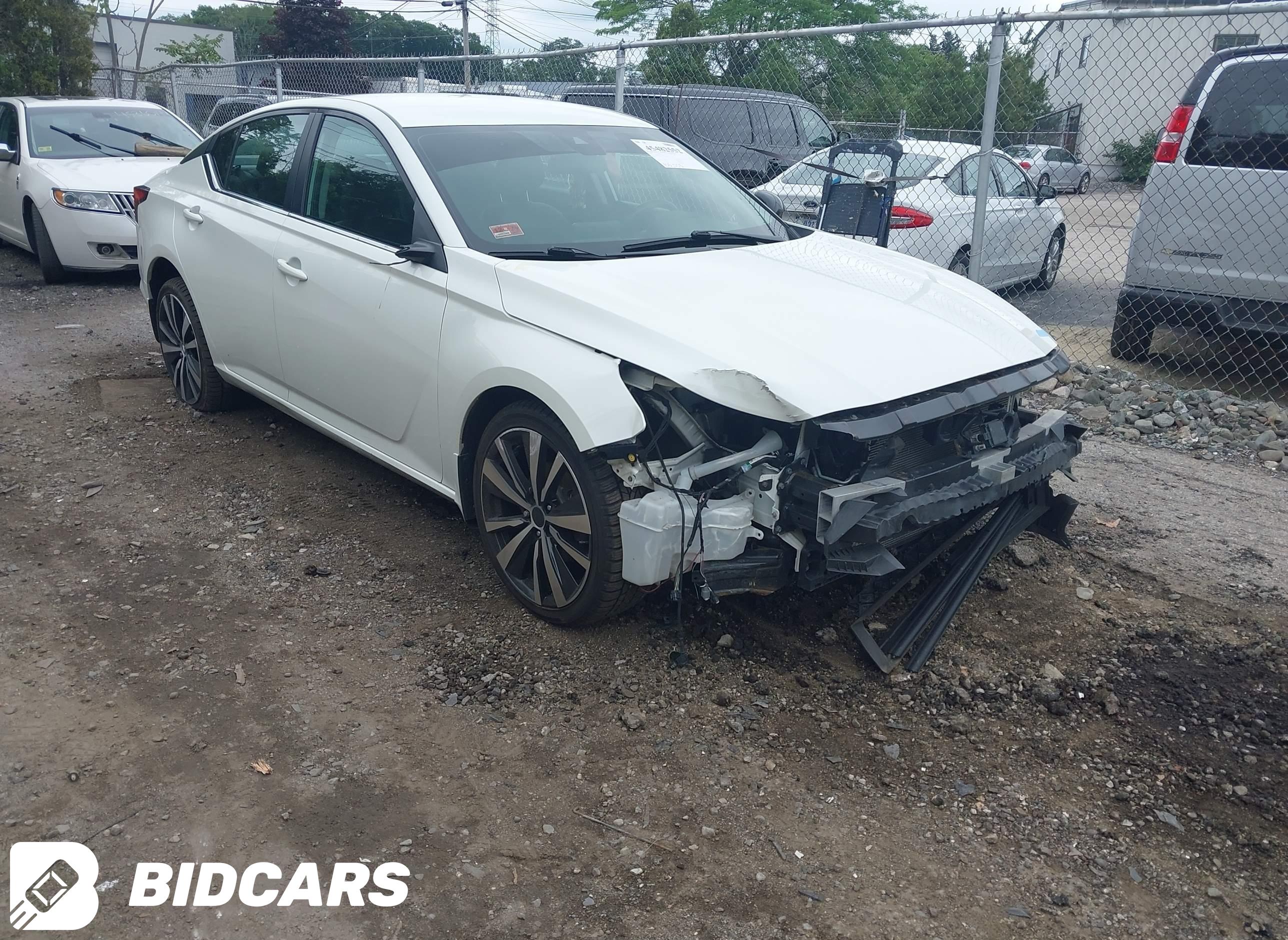 2020 Nissan Altima, Sr Intell...