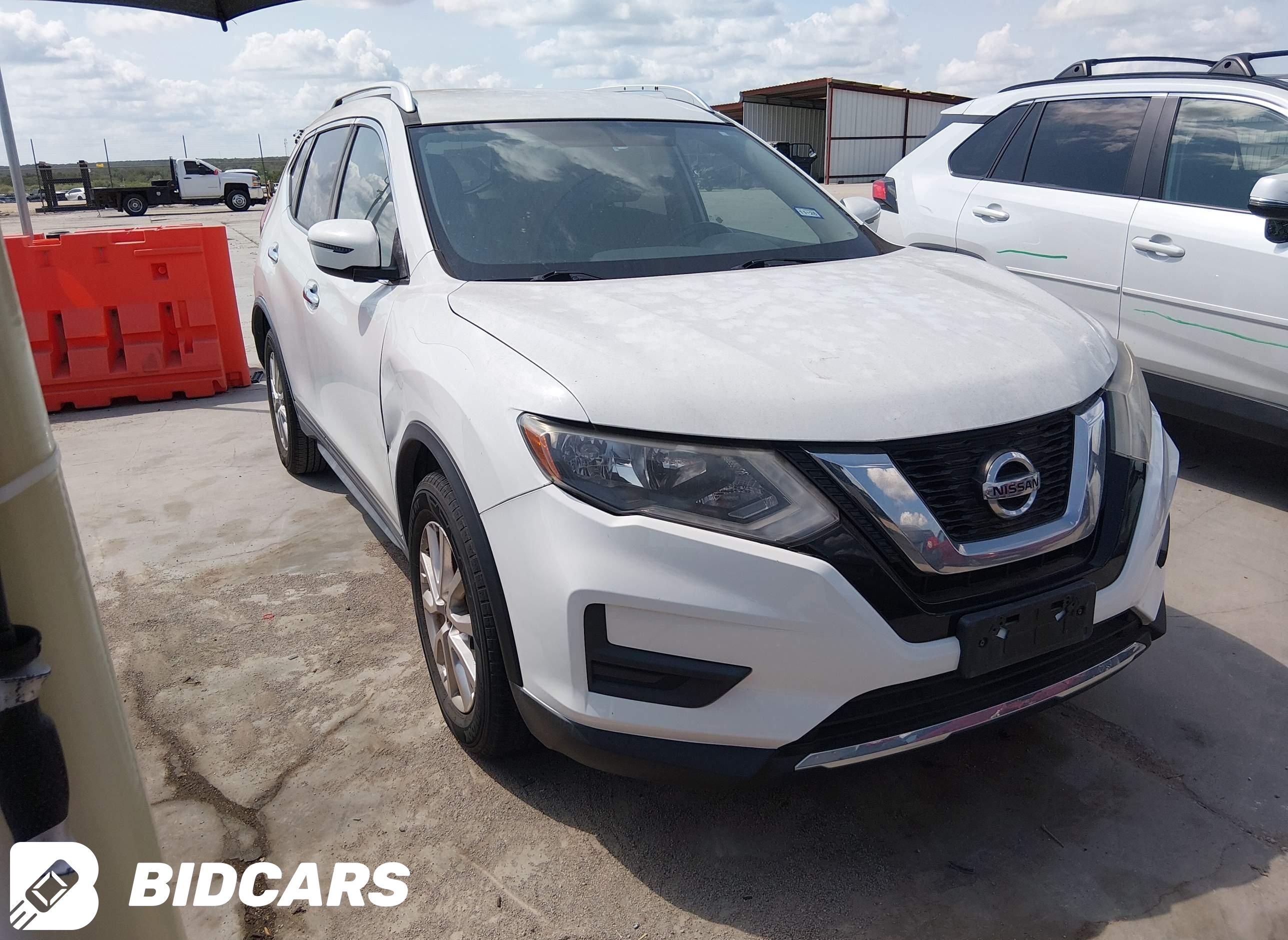 2017 Nissan Rogue, SV