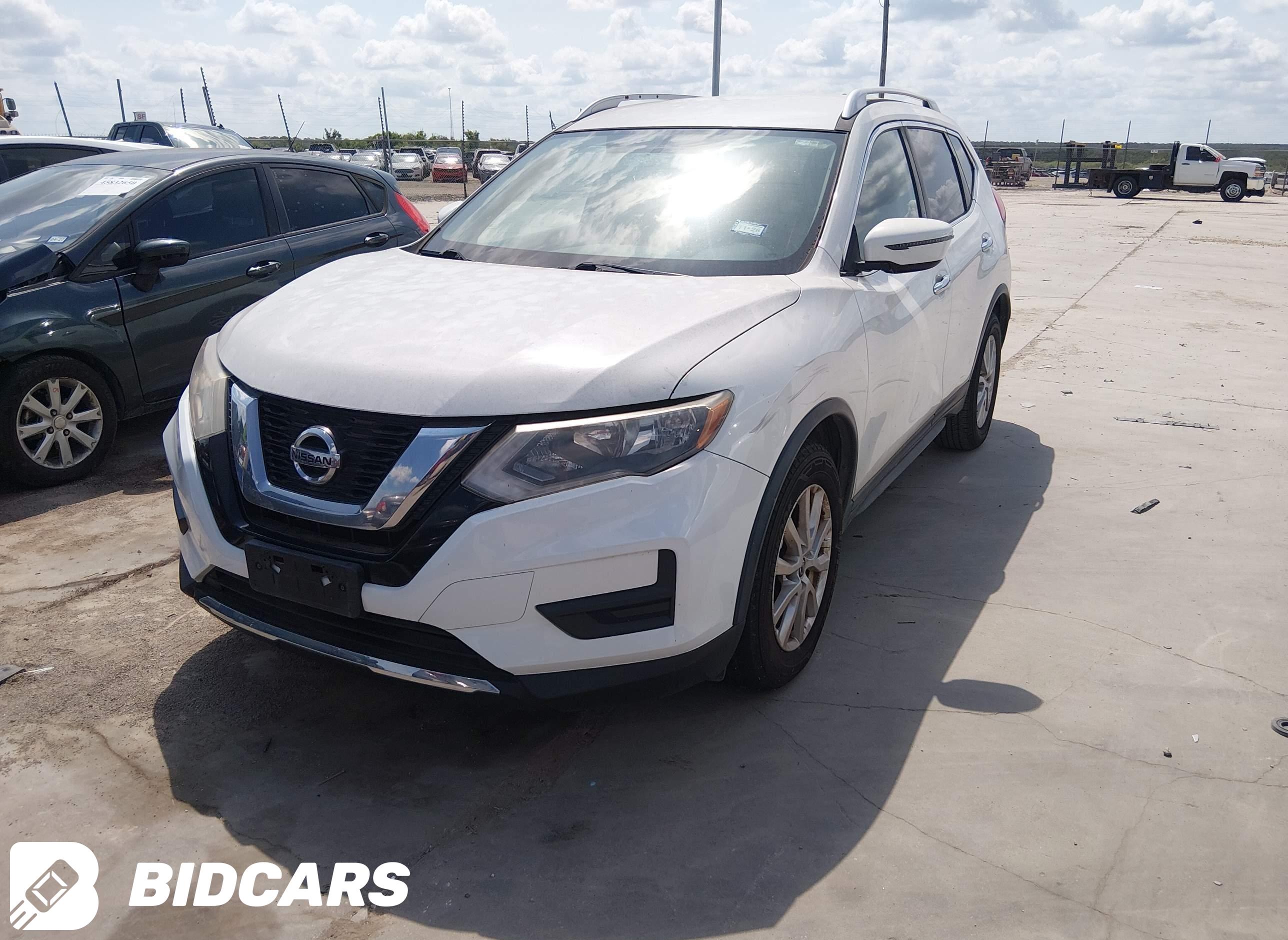2017 Nissan Rogue, SV