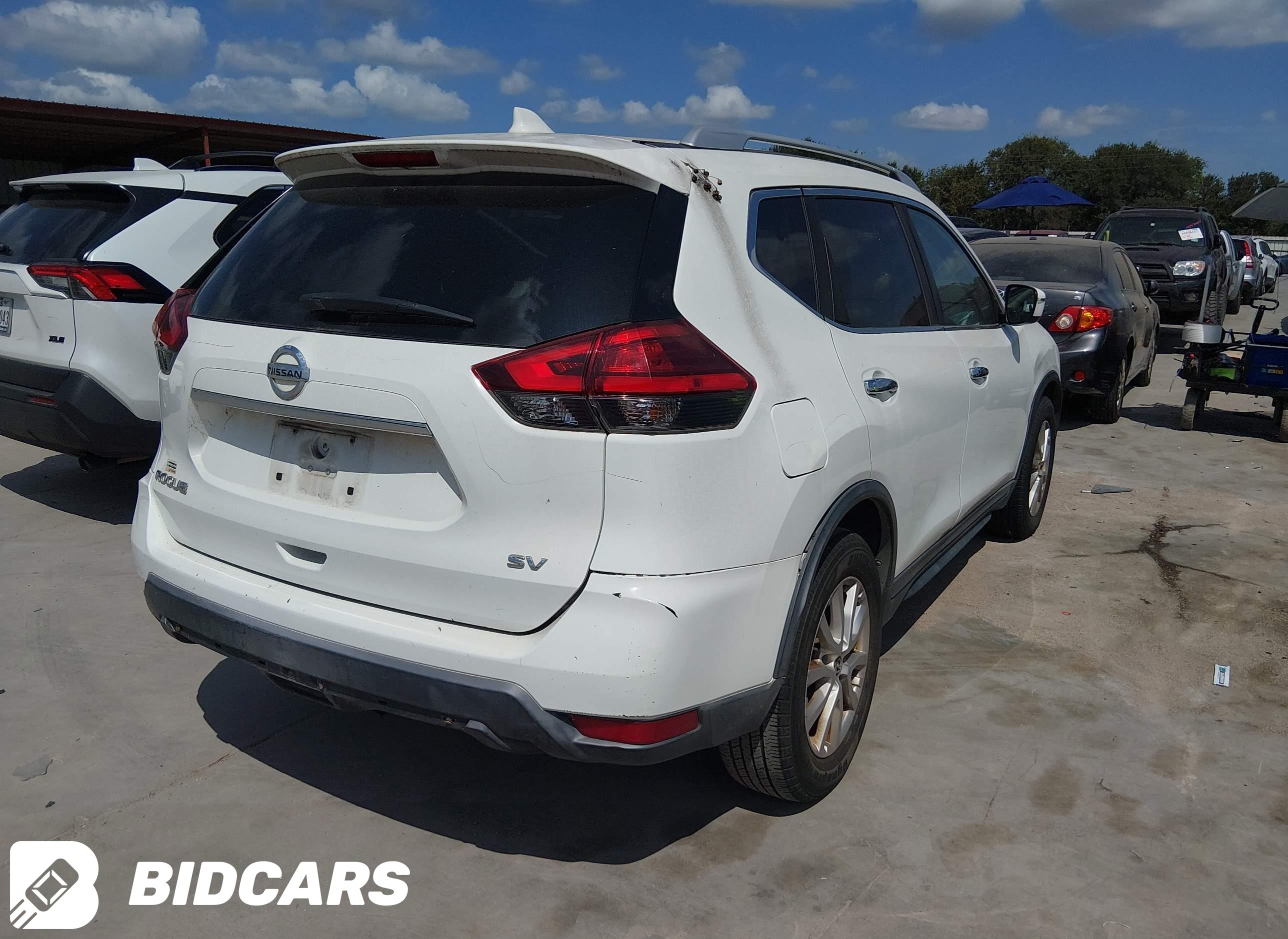 2017 Nissan Rogue, SV