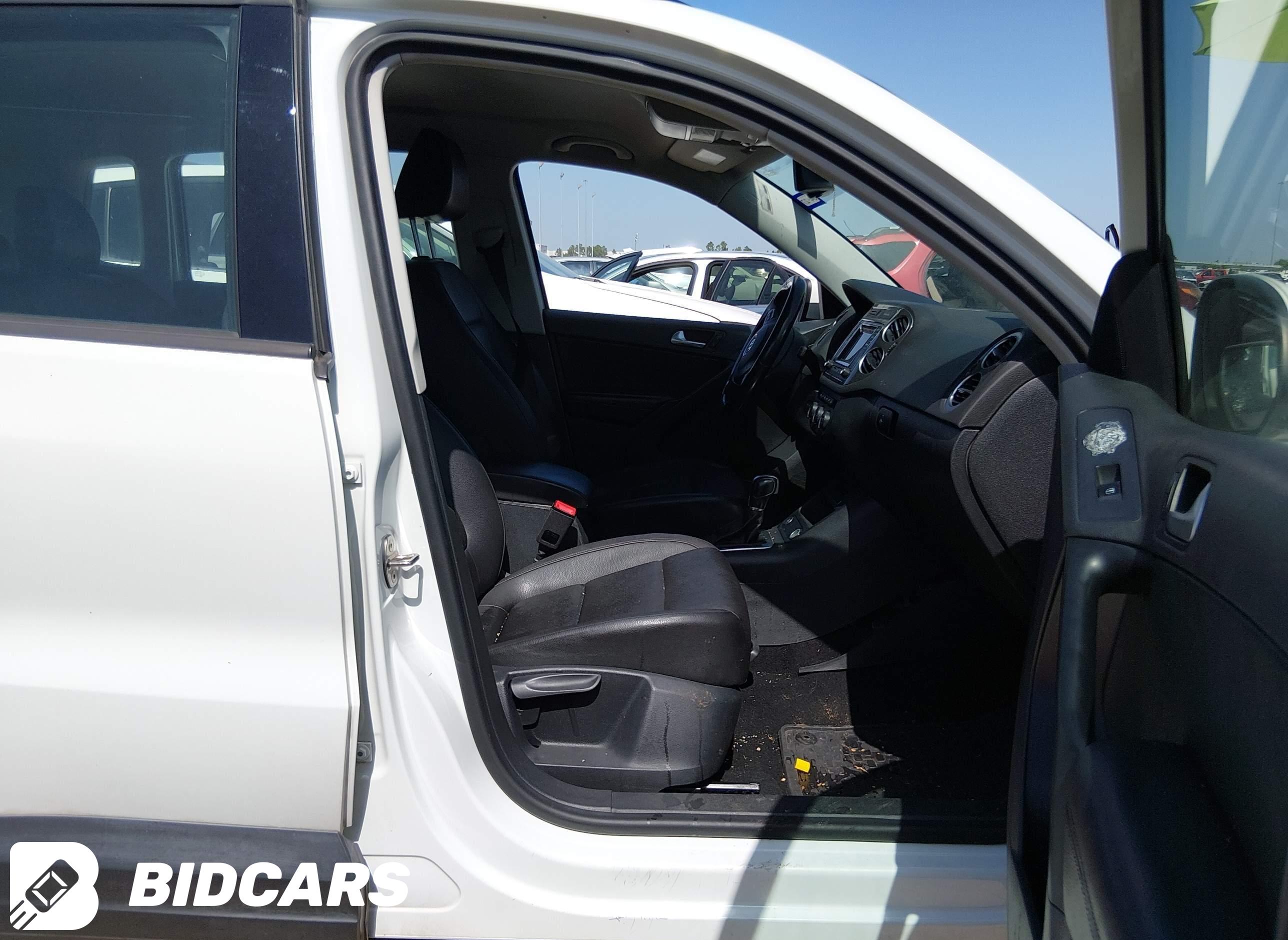 2016 Volkswagen Tiguan, S