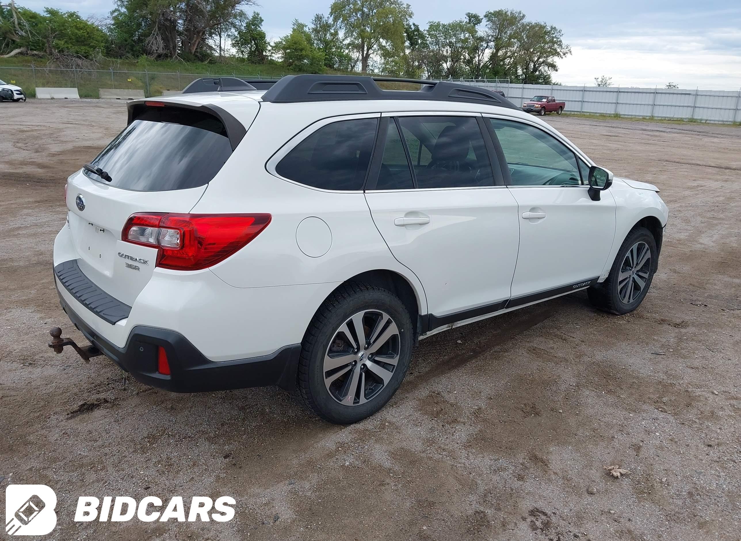 2019 Subaru Outback, 3.6R Lim...