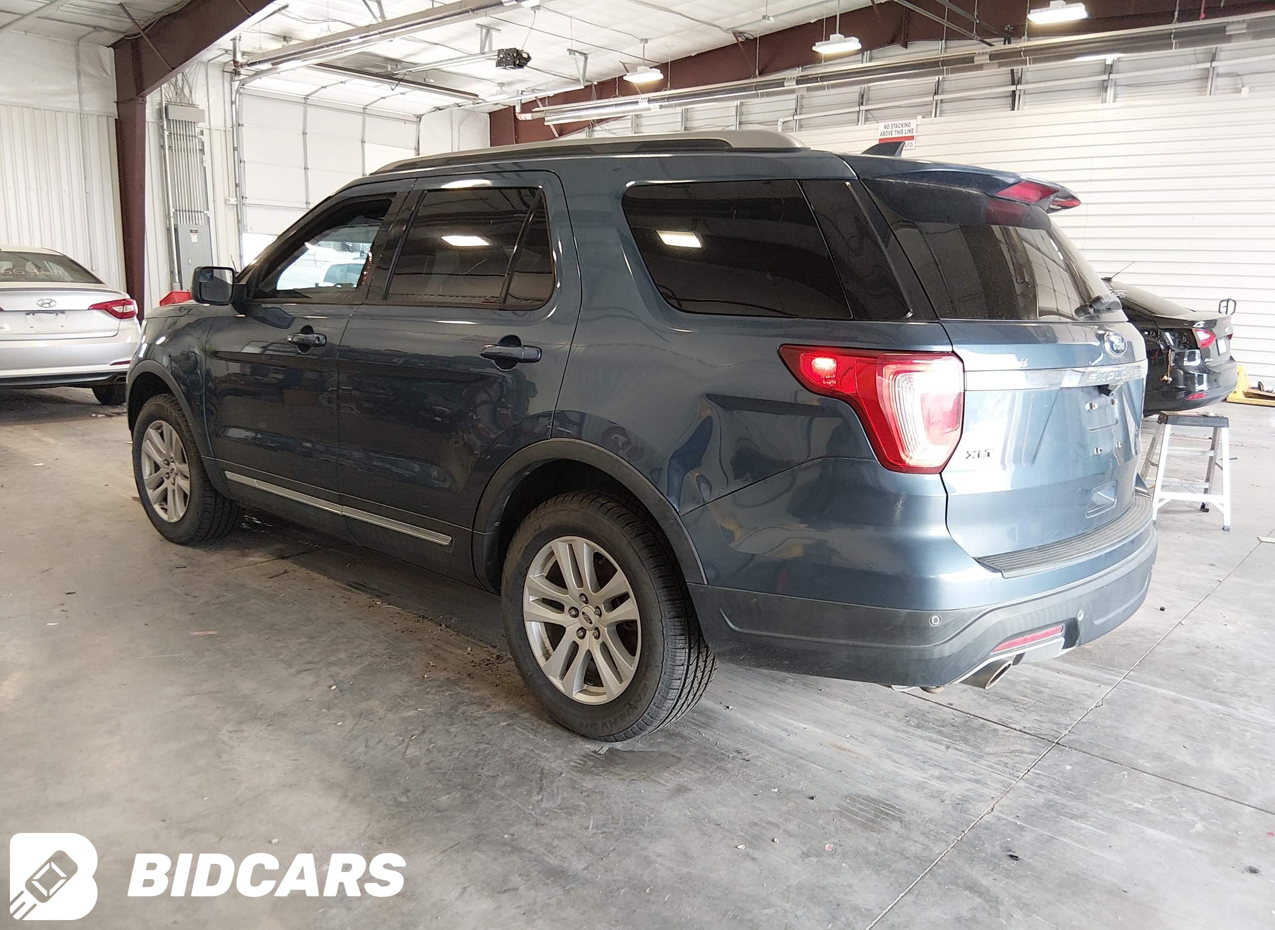 2018 Ford Explorer, Xlt