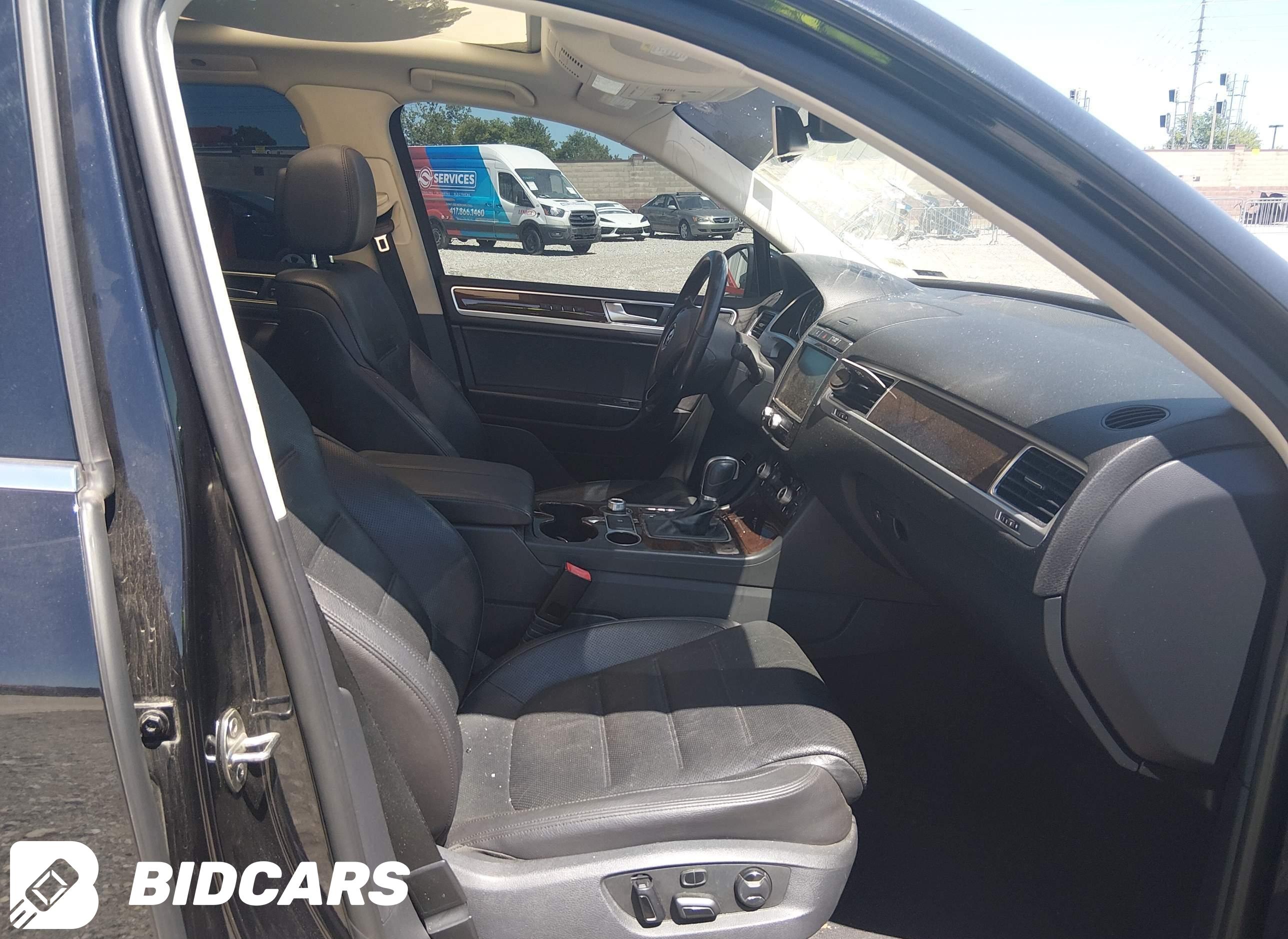 2016 Volkswagen Touareg, Vr6 Lux