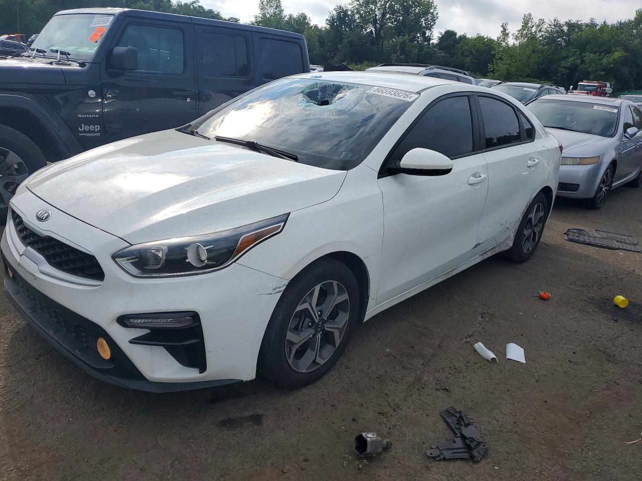 2021 KIA Forte, Lxs