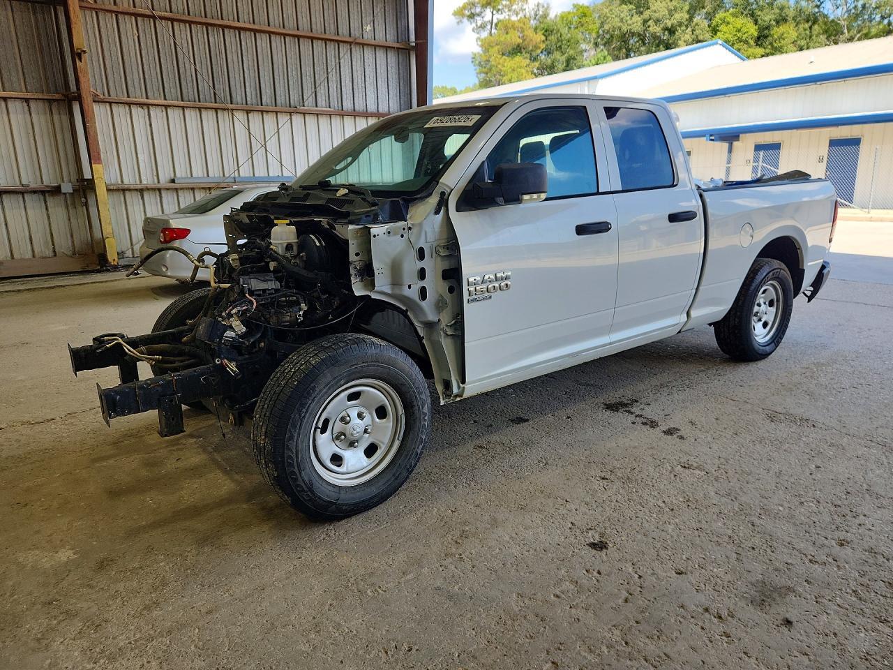 2019 RAM 1500, Tradesman