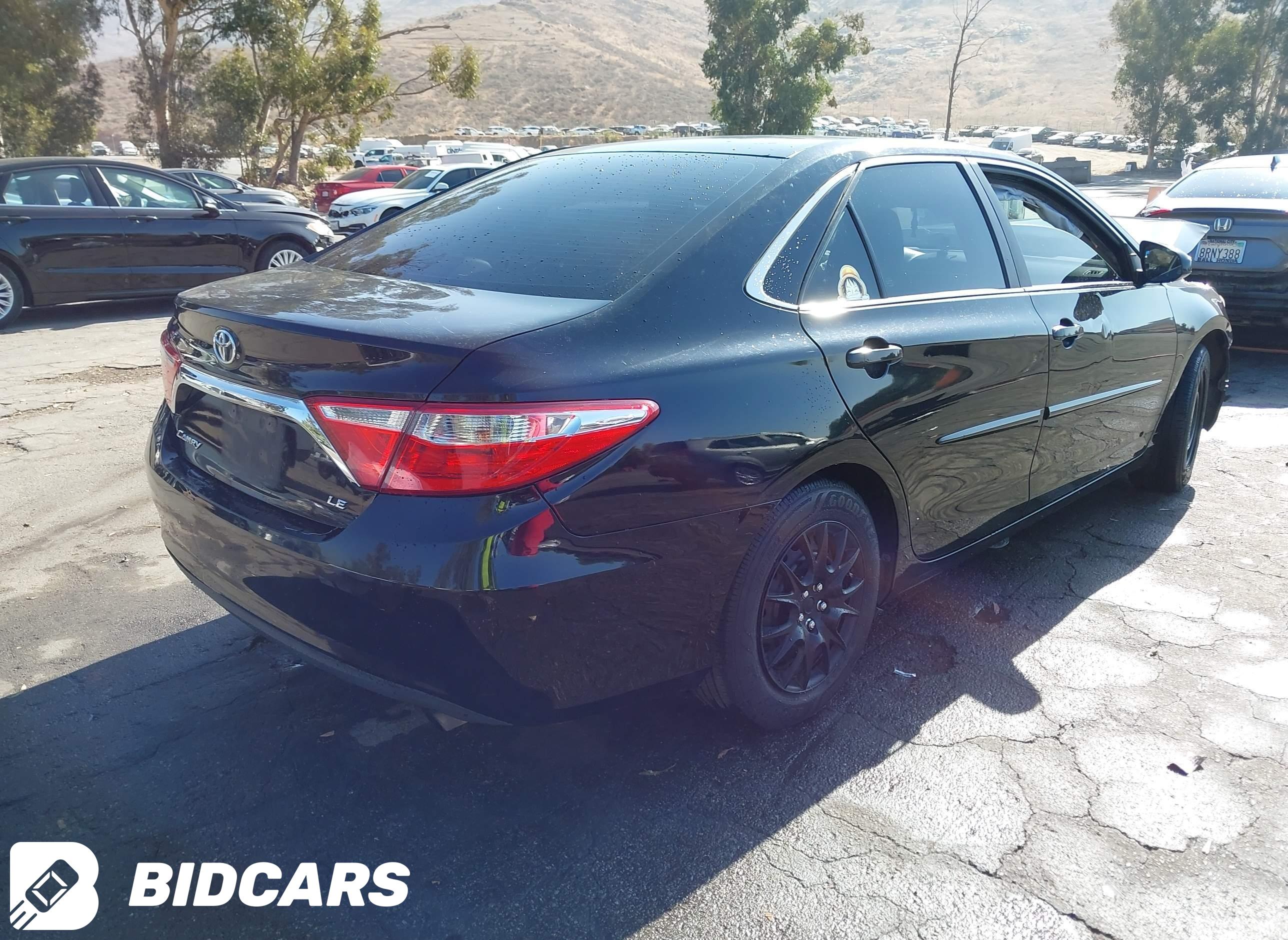 2015 Toyota Camry, LE