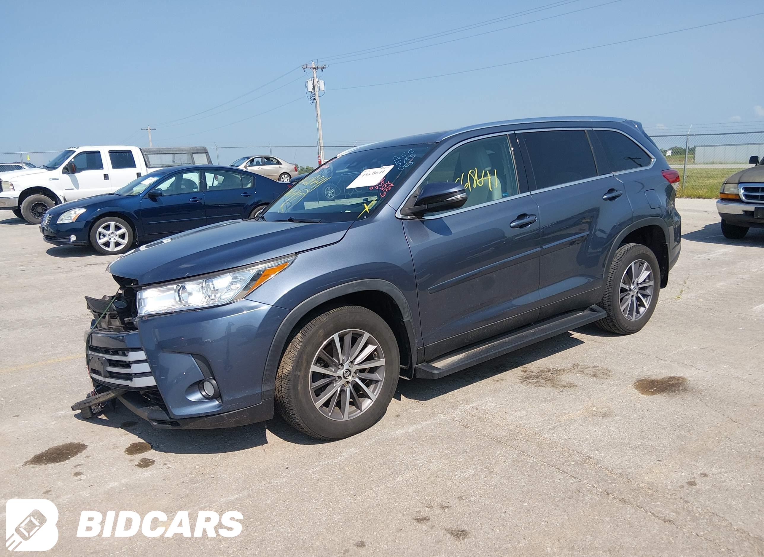 2019 Toyota Highlander, Xle