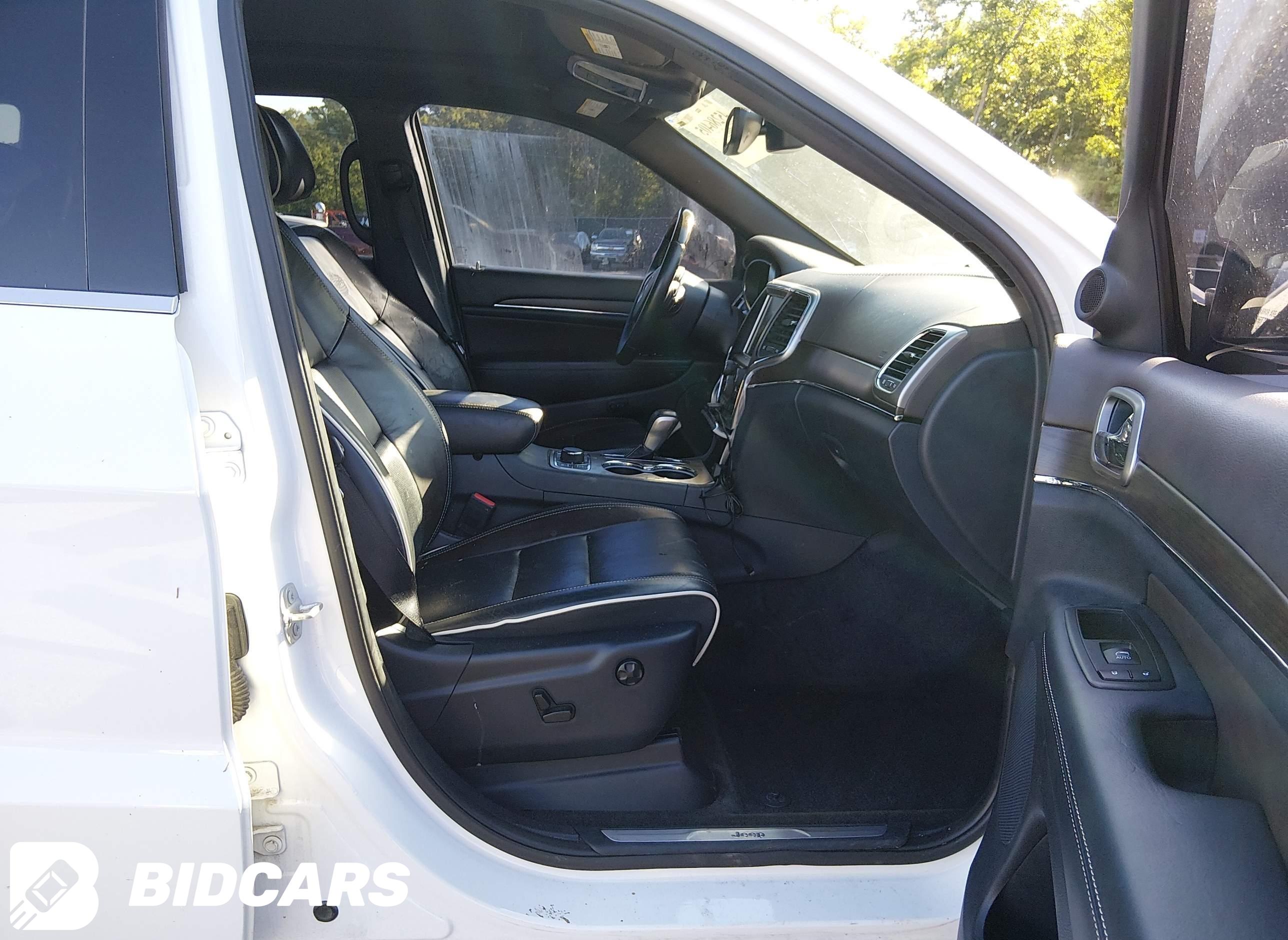 2017 Jeep Grand Cherokee, Ove...
