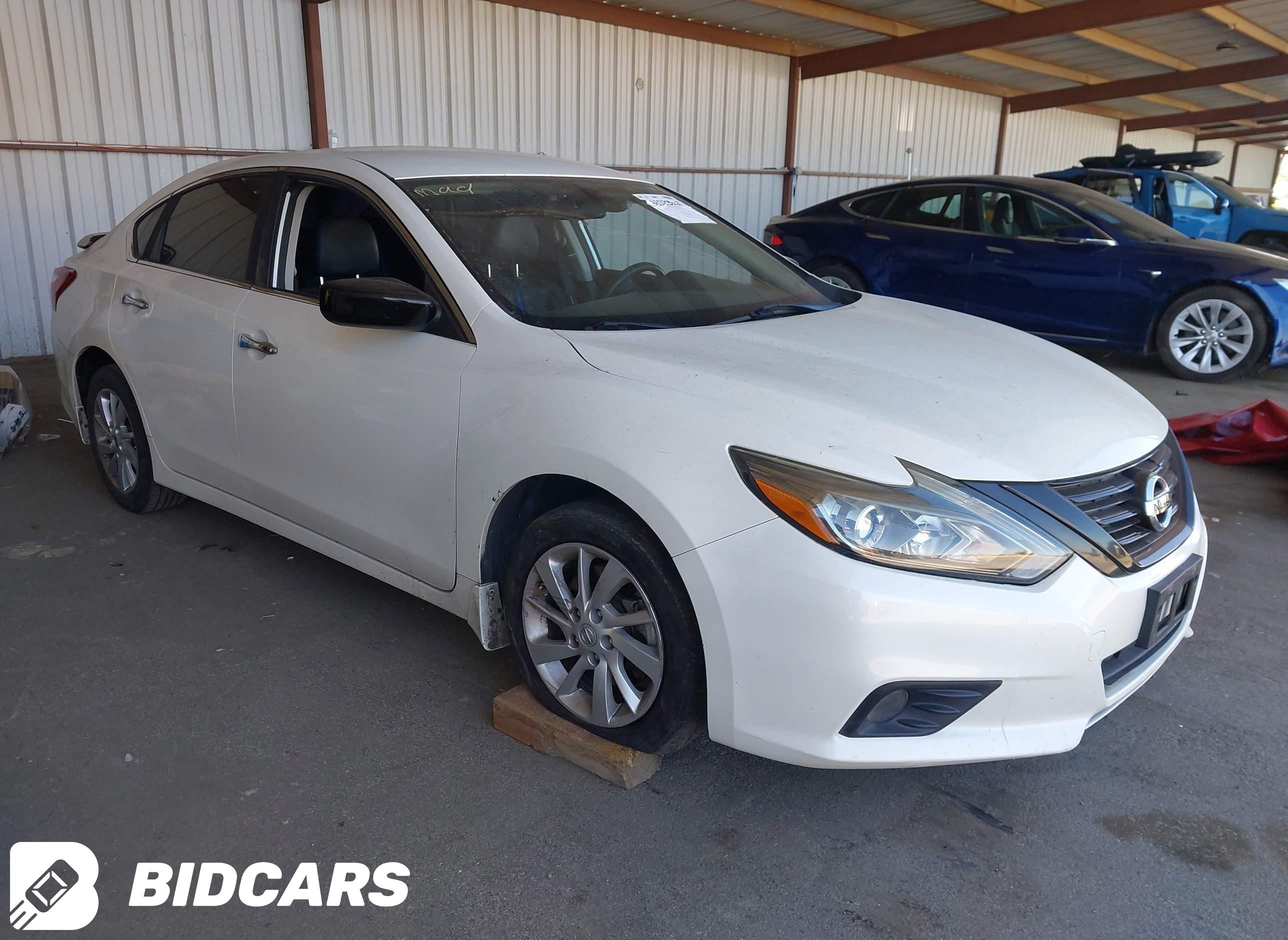 2018 Nissan Altima, 2.5 SR