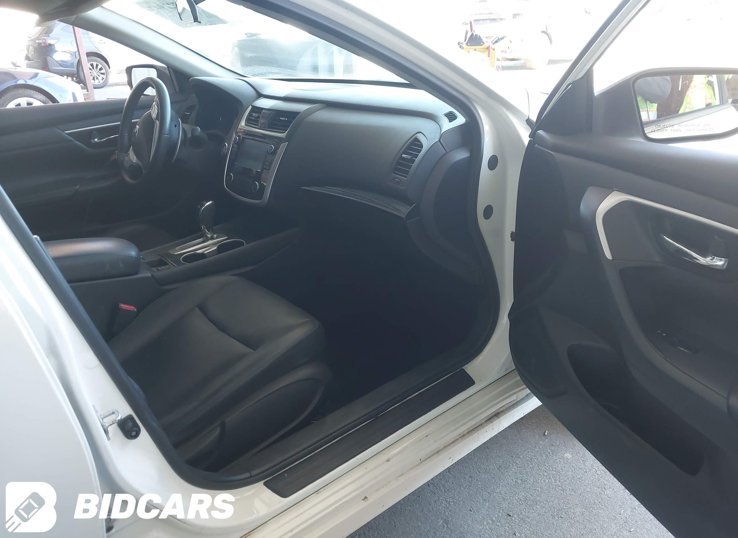 2018 Nissan Altima, 2.5 SR