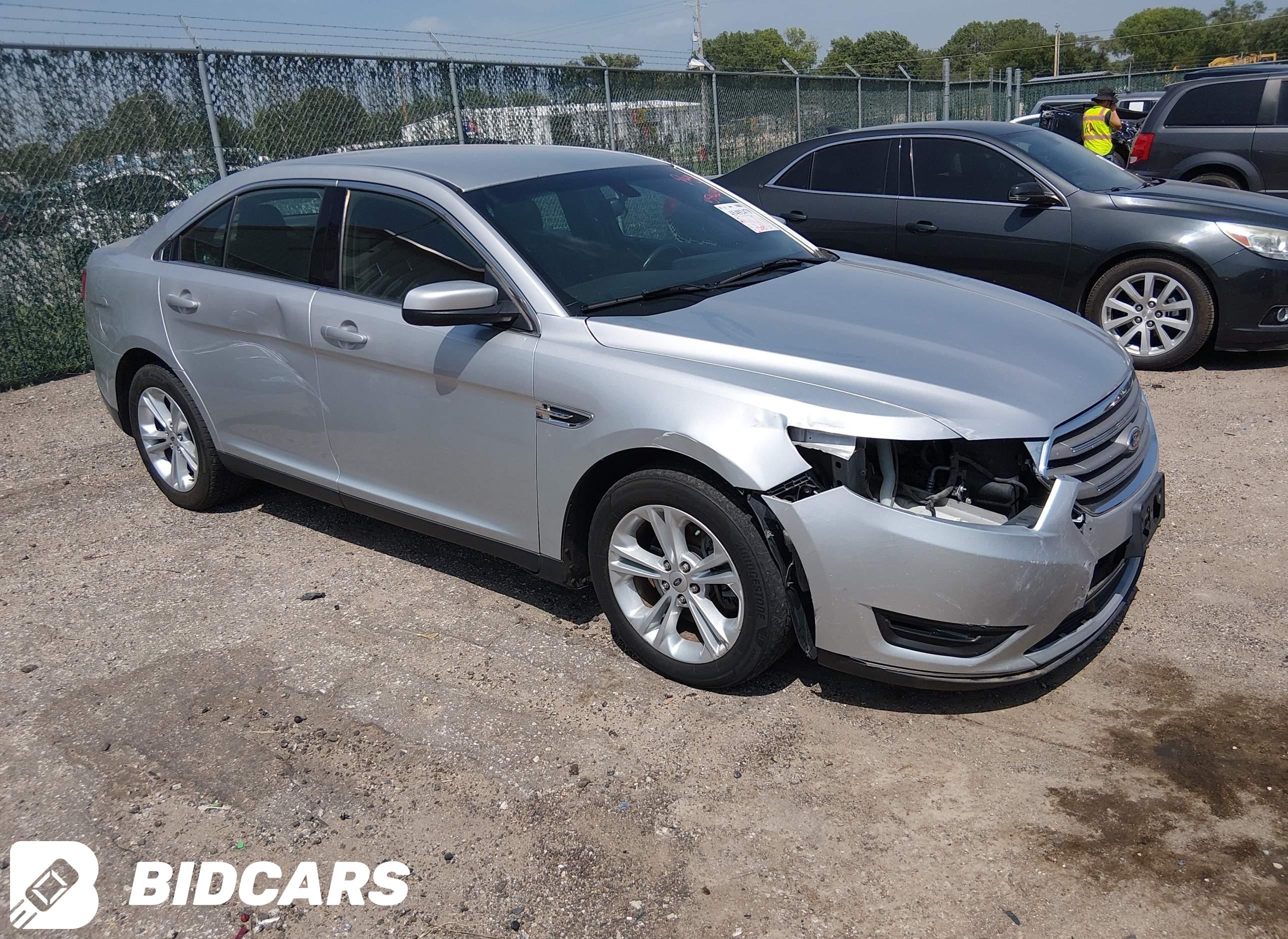 2015 Ford Taurus, Sel