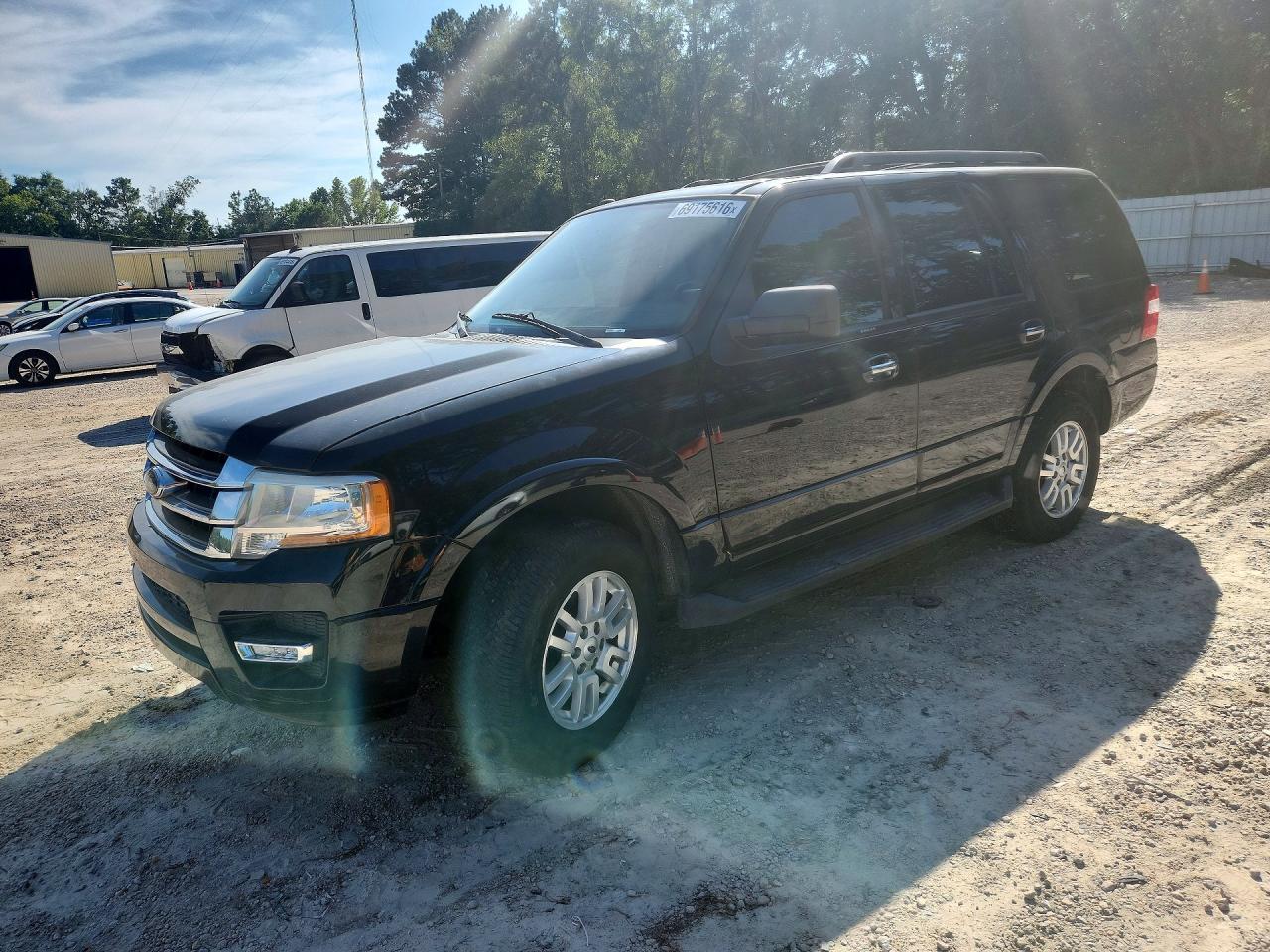2017 Ford Expedition, Xlt/Kin...
