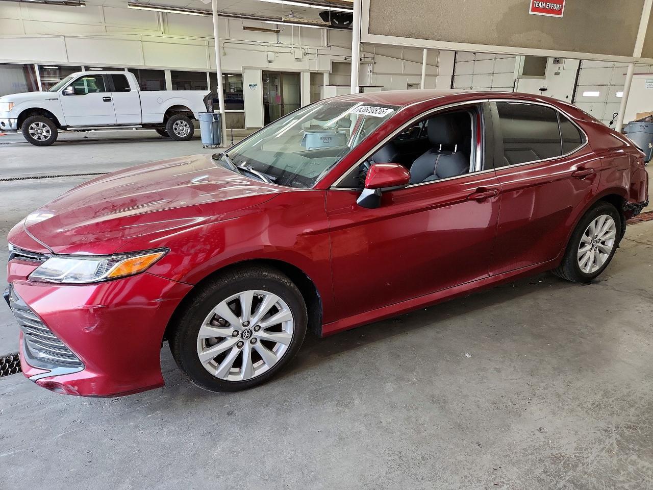 2019 Toyota Camry, LE