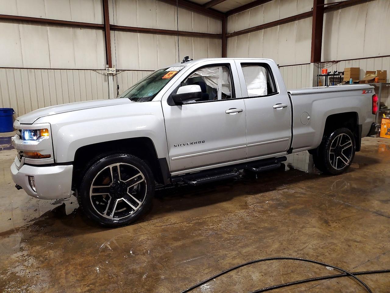 2018 Chevrolet Silverado, K15...