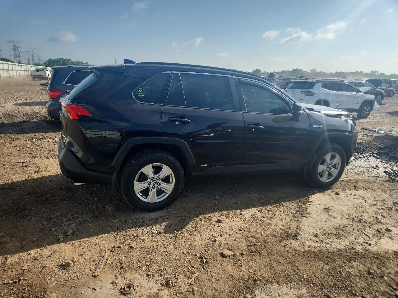 2021 Toyota RAV4, Xle