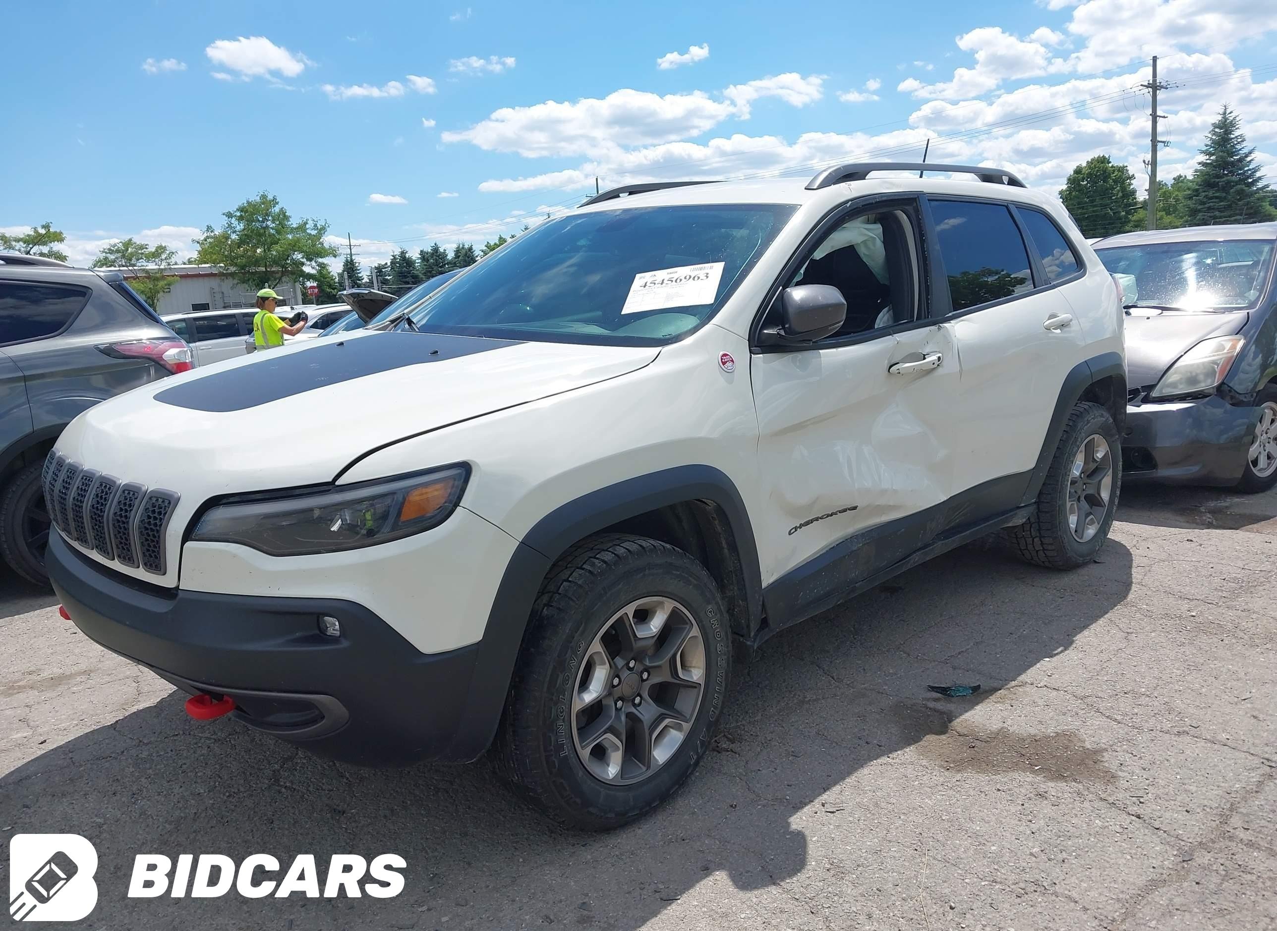 2019 Jeep Cherokee, Trailhawk...