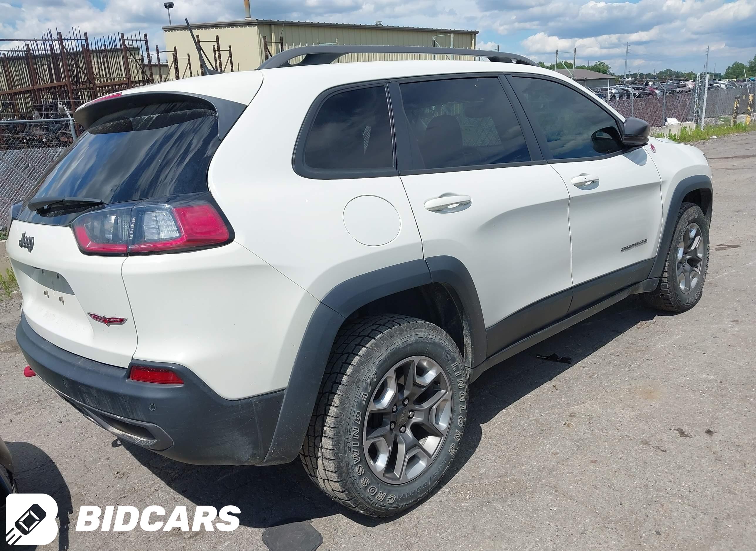 2019 Jeep Cherokee, Trailhawk...