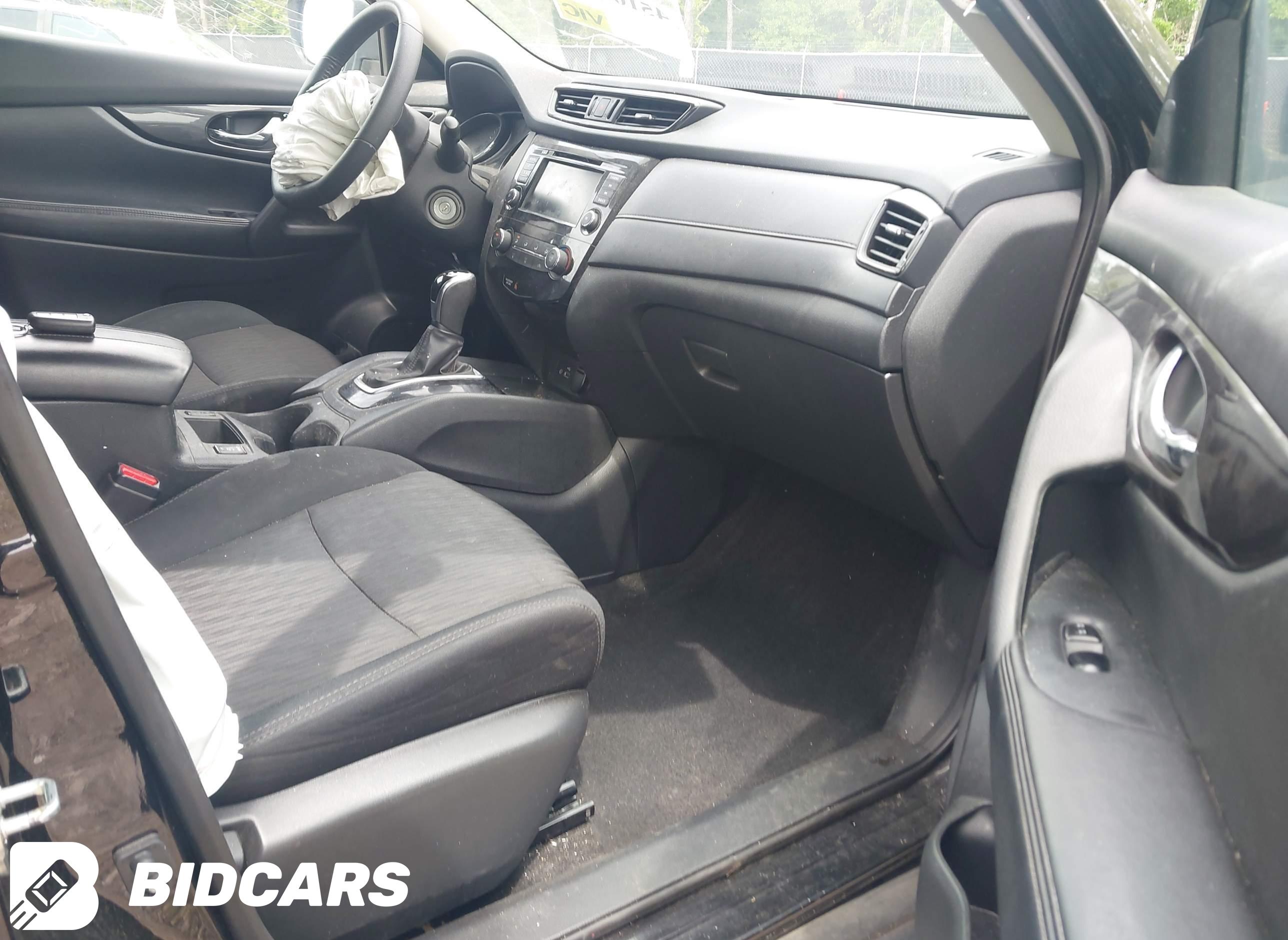 2019 Nissan Rogue, S